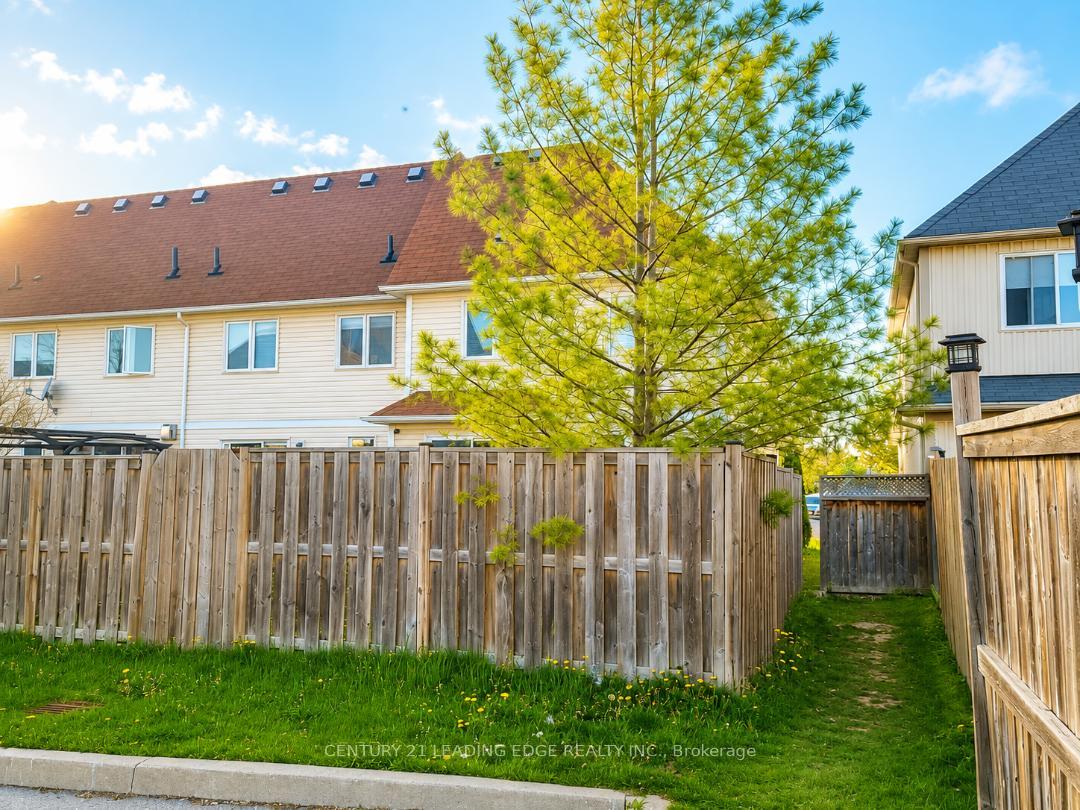 Photo 6 of 26 Duncan Avenue, Brantford, Empire — HOMEH