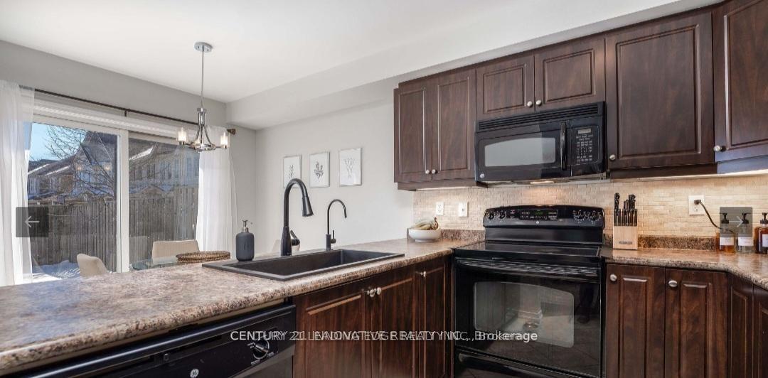Photo 10 of 26 Duncan Avenue, Brantford, Empire — HOMEH