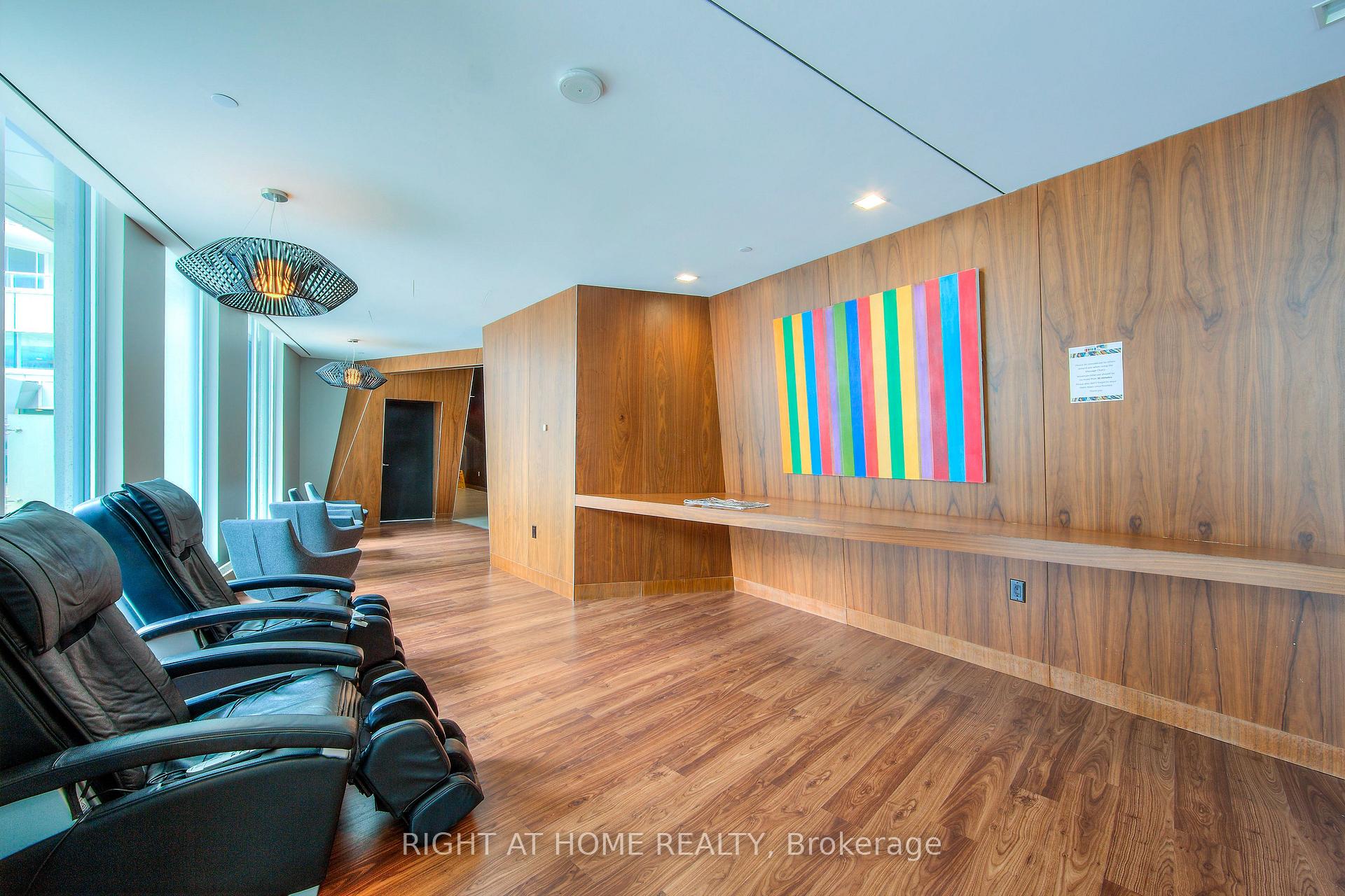Photo 23 of Unit 902, 85 Queens Wharf Road, Toronto, Waterfront Communities — HOMEH