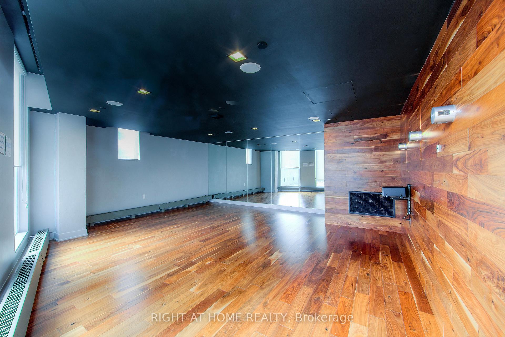 Photo 28 of Unit 902, 85 Queens Wharf Road, Toronto, Waterfront Communities — HOMEH