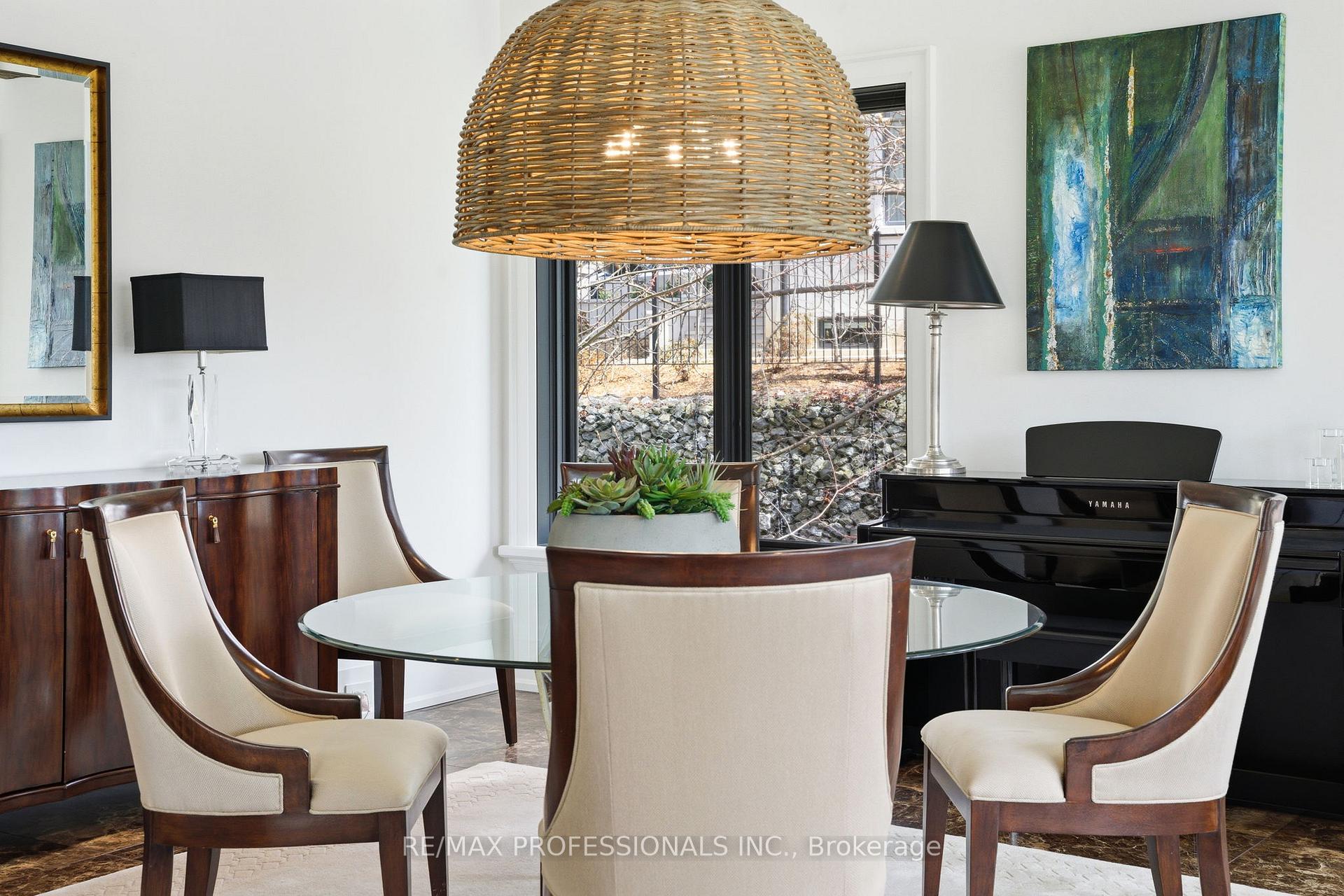 Photo 6 of 23 Riverside Crescent, Toronto, High Park-Swansea — HOMEH