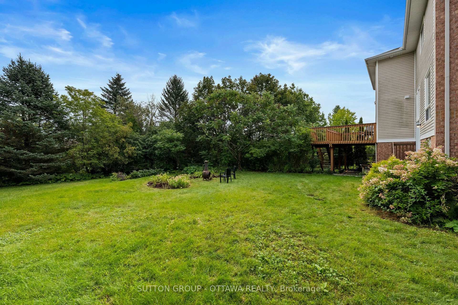 Photo 37 of 52 Windcrest Court, Ottawa, Kanata - Kanata Lakes/Heritage Hills — HOMEH