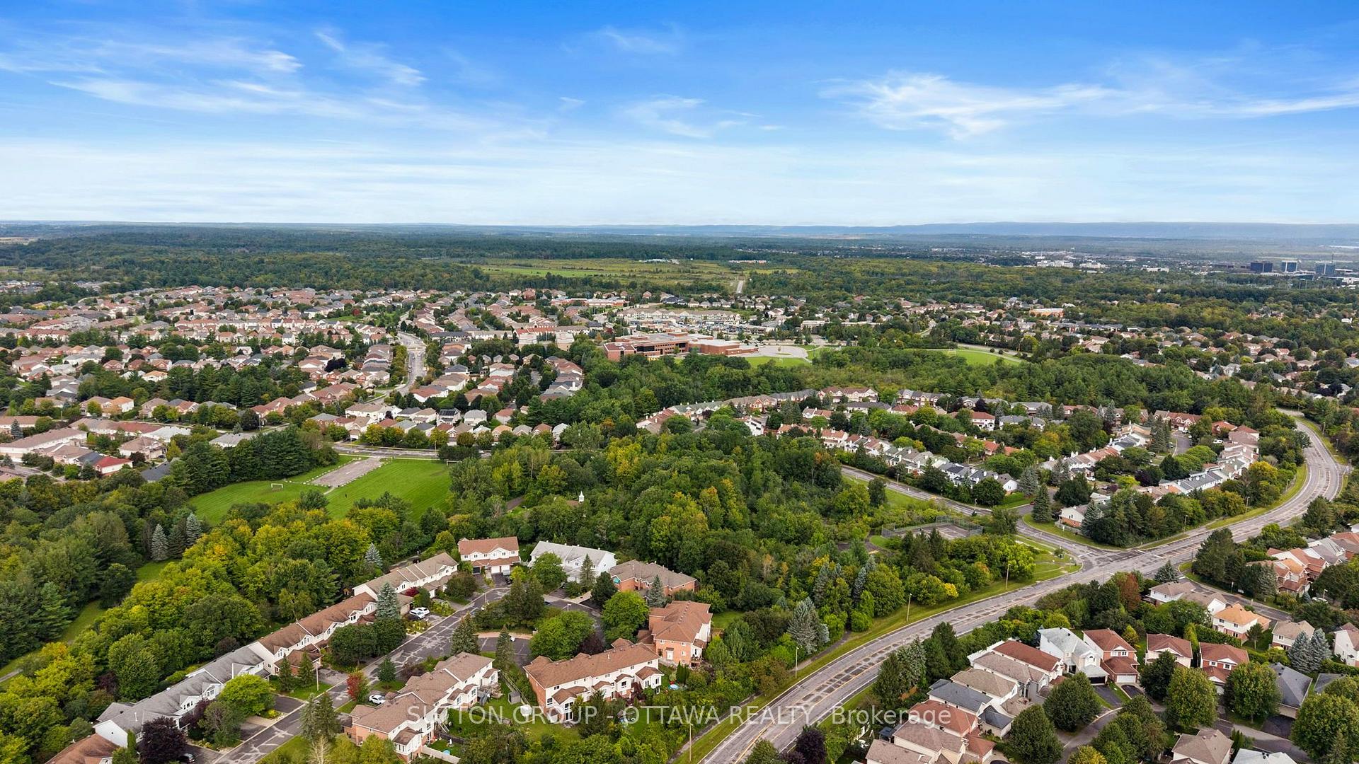 Photo 45 of 52 Windcrest Court, Ottawa, Kanata - Kanata Lakes/Heritage Hills — HOMEH