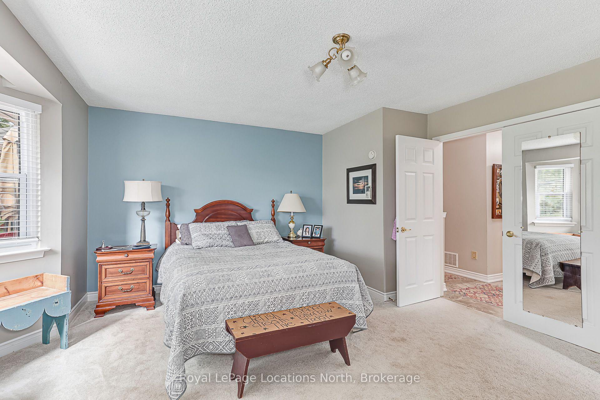 Photo 17 of 277 Christopher Street, Clearview, Stayner — HOMEH