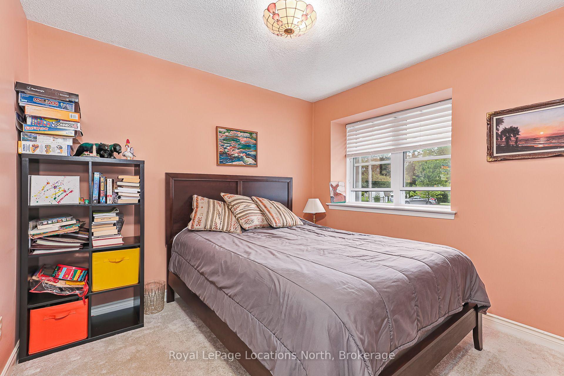 Photo 20 of 277 Christopher Street, Clearview, Stayner — HOMEH