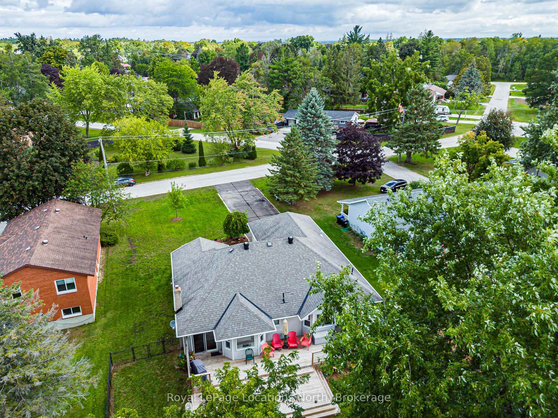 Photo 28 of 277 Christopher Street, Clearview, Stayner — HOMEH