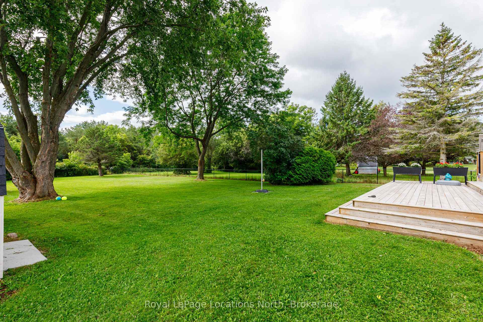 Photo 30 of 277 Christopher Street, Clearview, Stayner — HOMEH