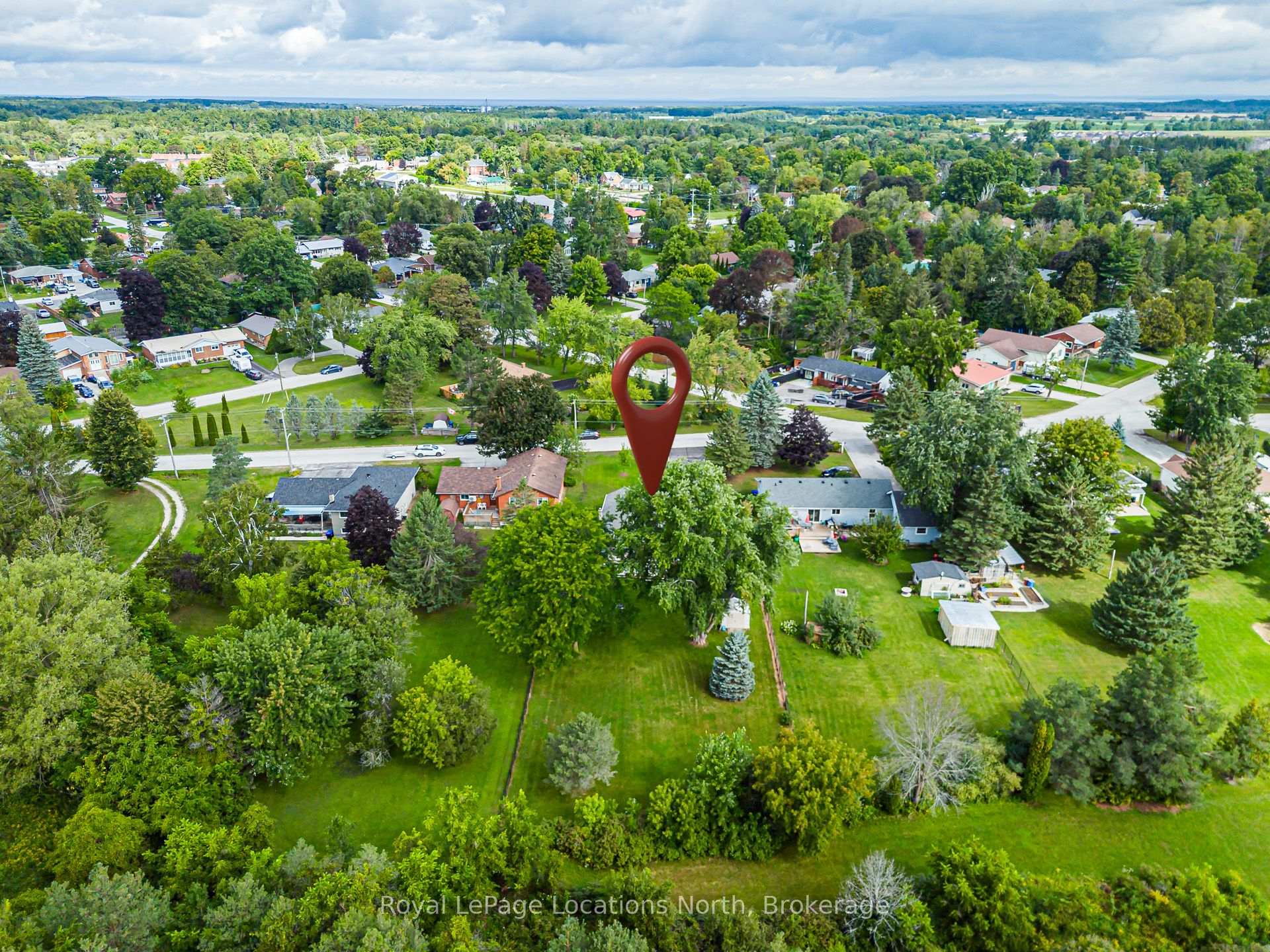 Photo 41 of 277 Christopher Street, Clearview, Stayner — HOMEH
