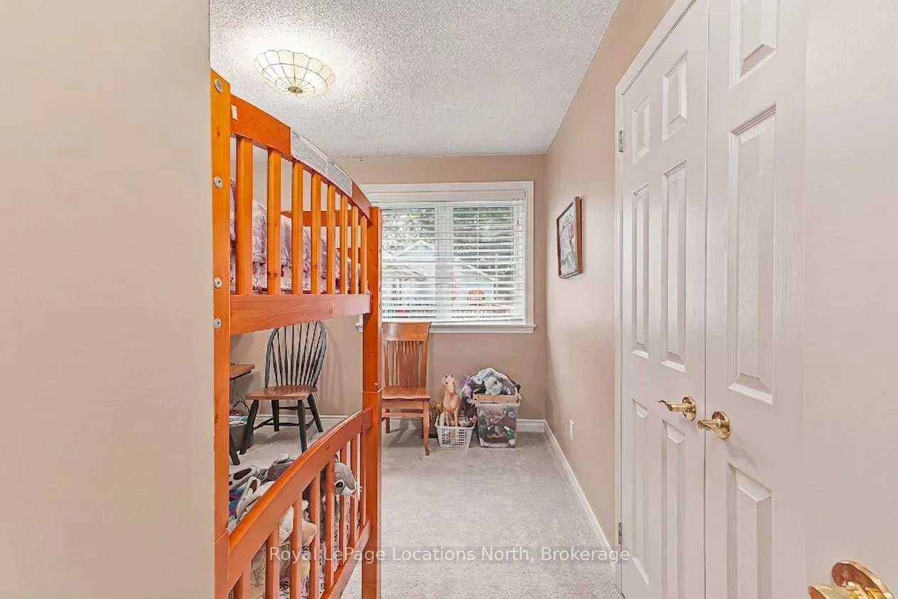 Photo 22 of 277 Christopher Street, Clearview, Stayner — HOMEH