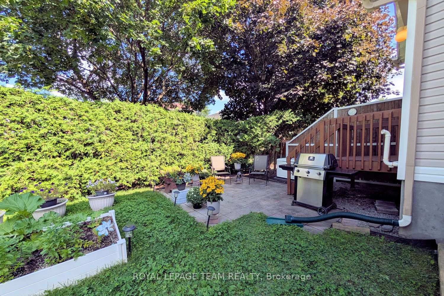 Photo 21 of 72 Sheppard's Glen Avenue, Ottawa, Kanata - Emerald Meadows/Trailwest — HOMEH