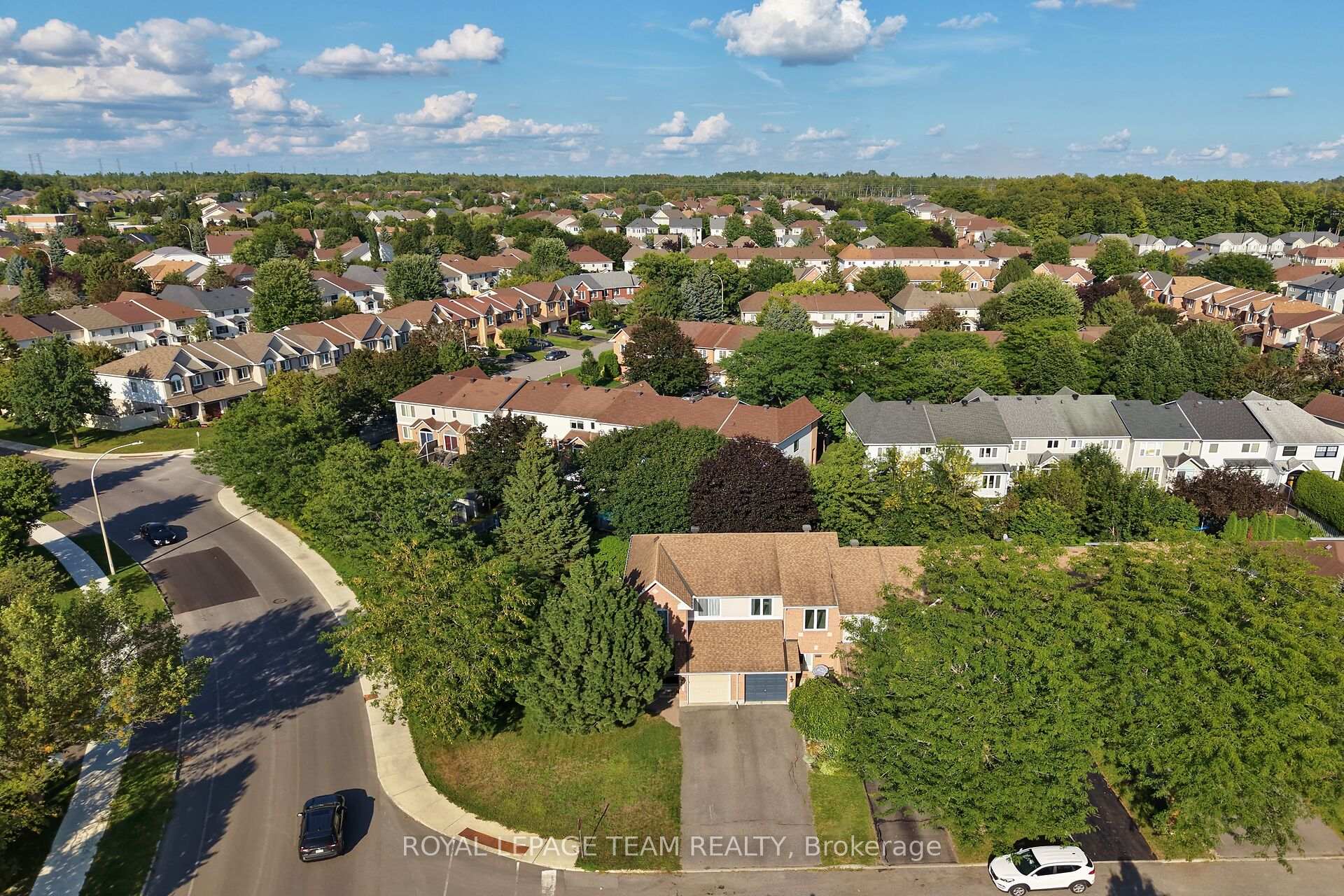 Photo 50 of 72 Sheppard's Glen Avenue, Ottawa, Kanata - Emerald Meadows/Trailwest — HOMEH