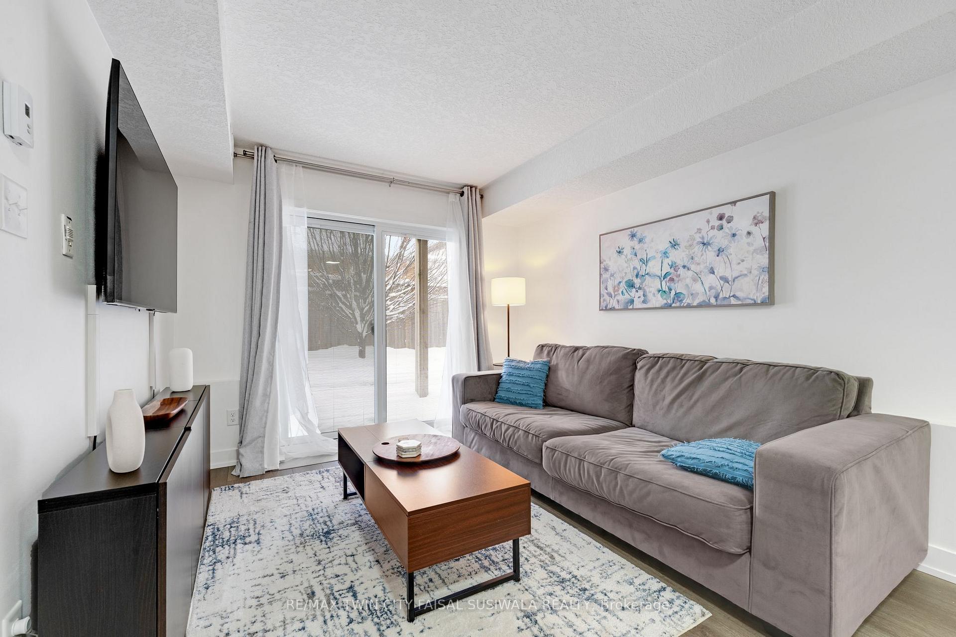 Photo 17 of Unit 1C, 185 Windale Crescent, Kitchener, Laurentian Hills — HOMEH