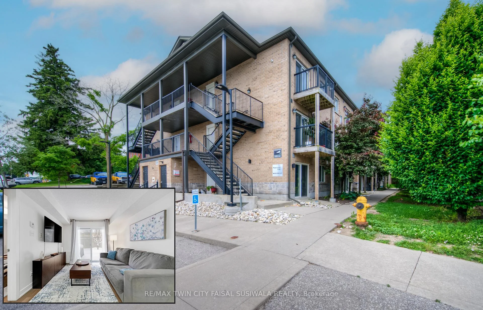 Photo 2 of Unit 1C, 185 Windale Crescent, Kitchener, Laurentian Hills — HOMEH
