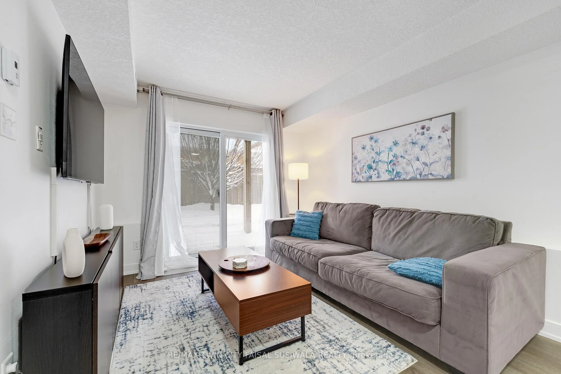 Photo 24 of Unit 1C, 185 Windale Crescent, Kitchener, Laurentian Hills — HOMEH