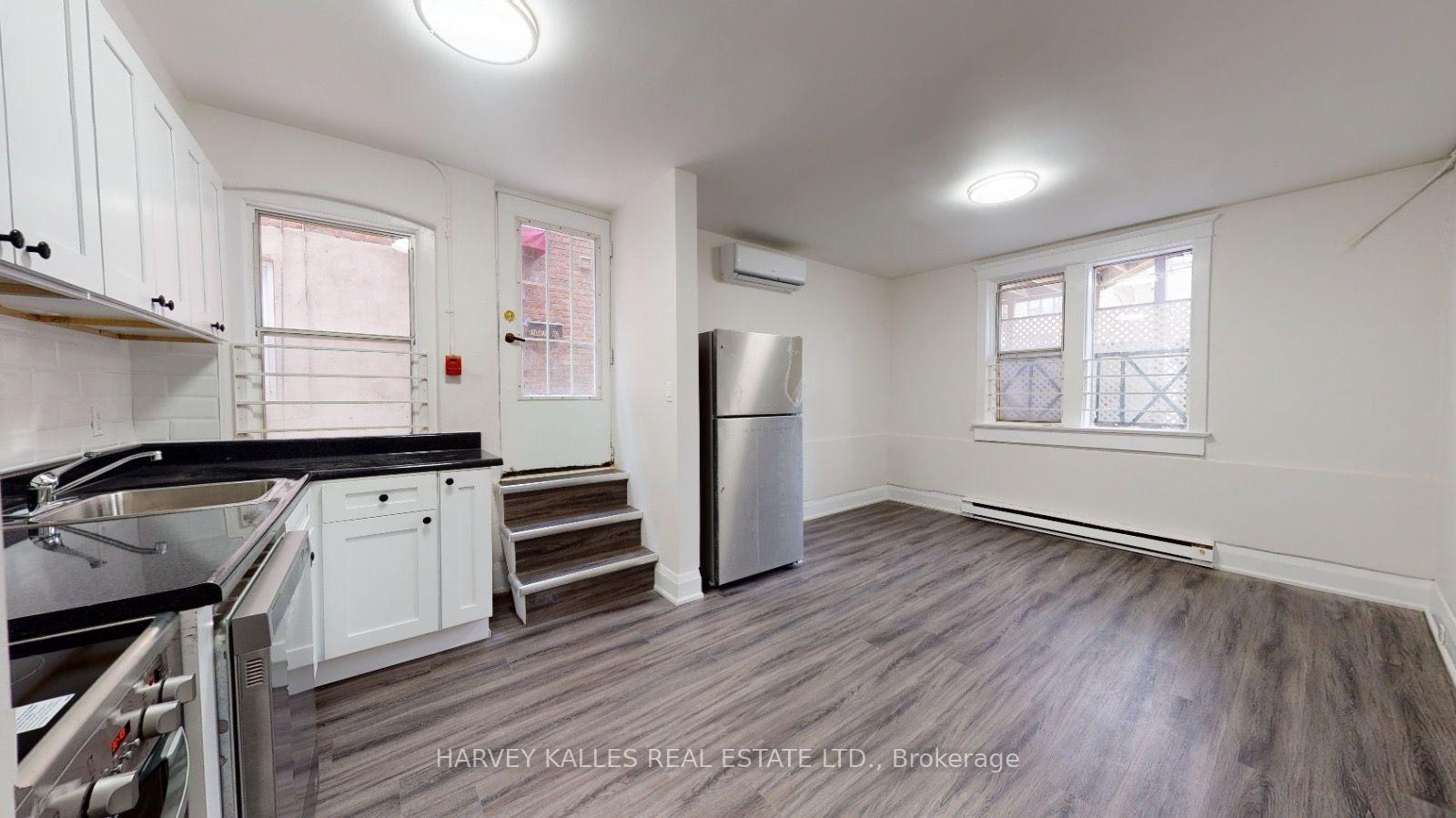 Photo 2 of Unit 2, 1065 Bathurst Street, Toronto, The Annex — HOMEH