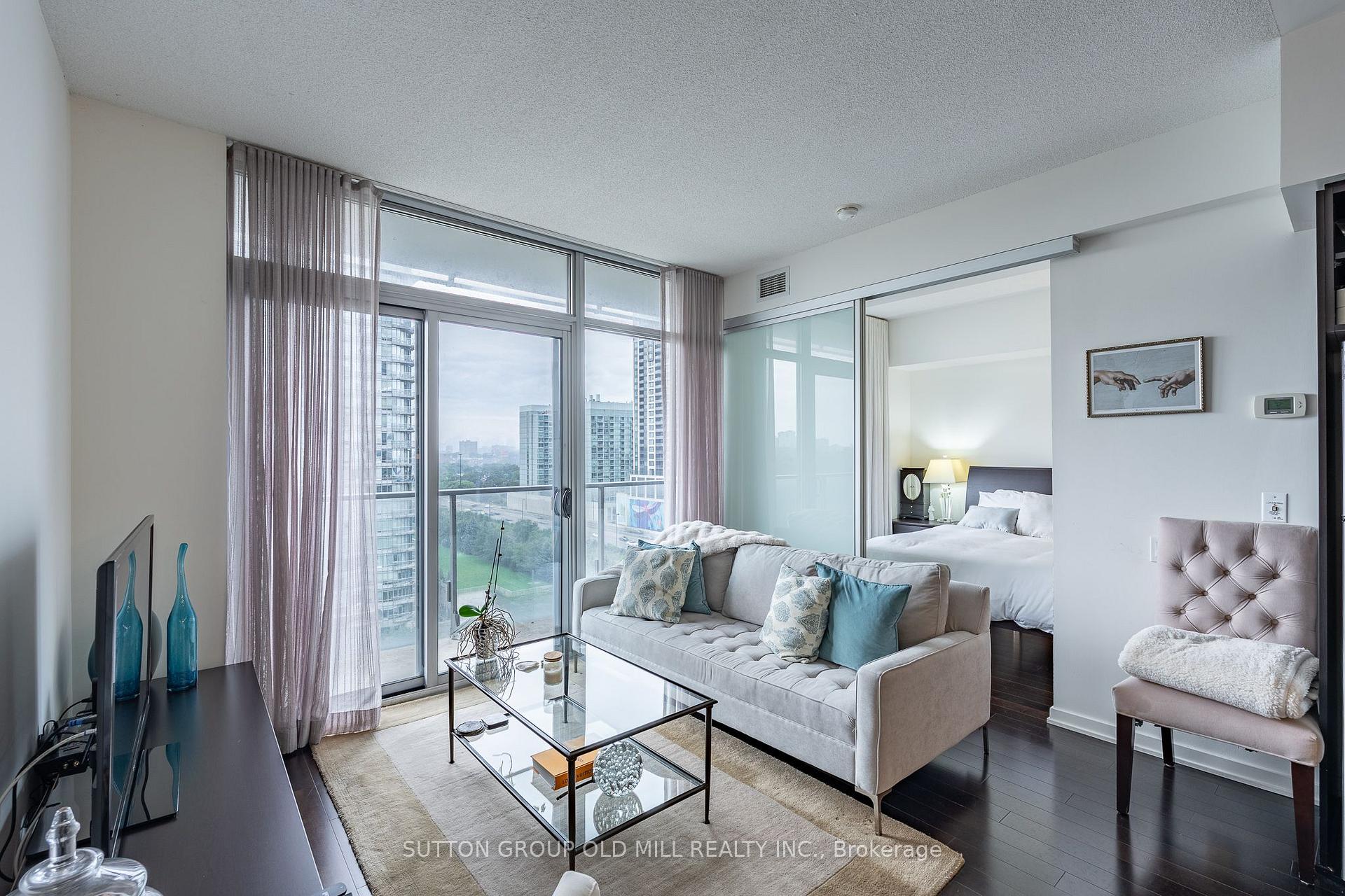 Photo 2 of Unit 1216, 103 The Queensway Avenue, Toronto, High Park-Swansea — HOMEH