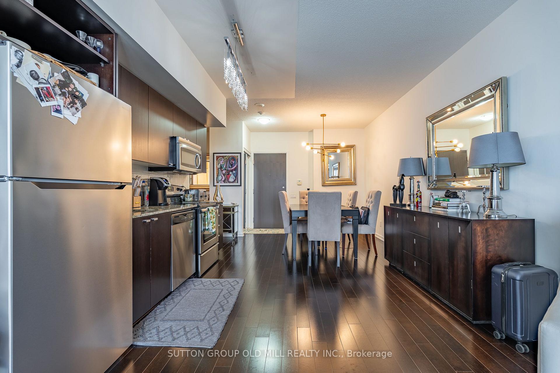 Photo 6 of Unit 1216, 103 The Queensway Avenue, Toronto, High Park-Swansea — HOMEH