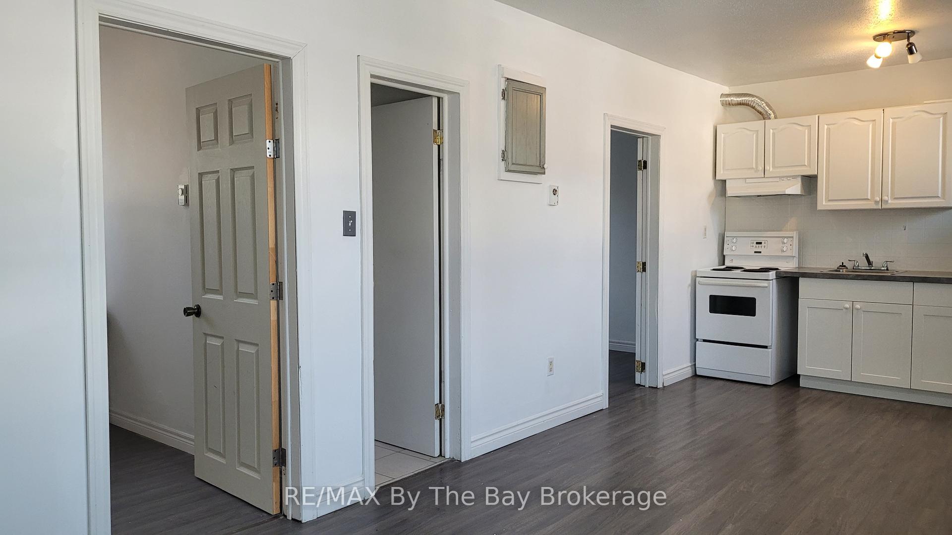 Photo 14 of Unit B12, 280 River Road E, Wasaga Beach — HOMEH