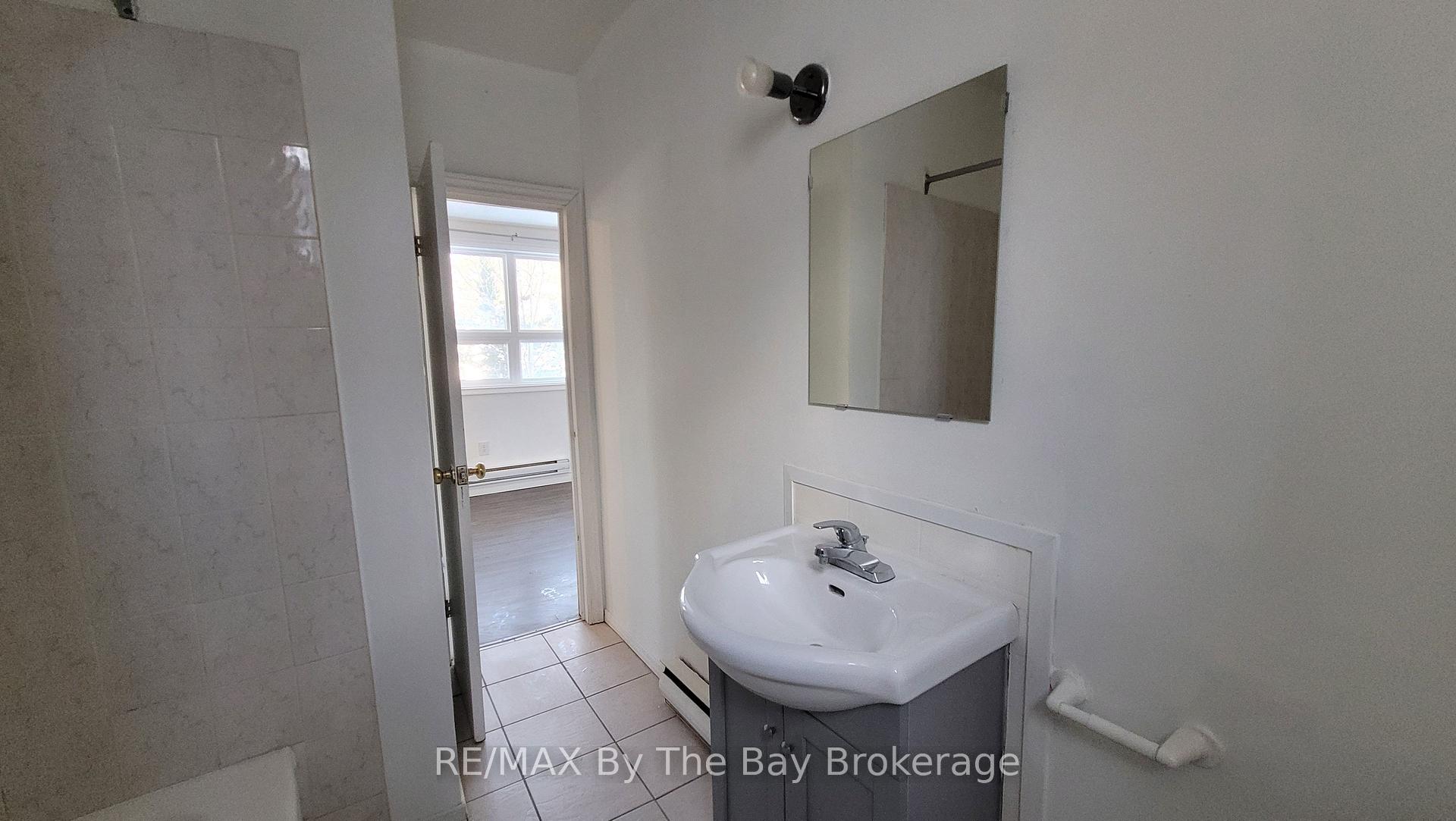 Photo 17 of Unit B12, 280 River Road E, Wasaga Beach — HOMEH