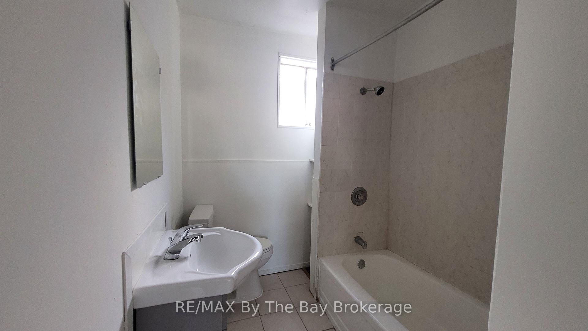 Photo 18 of Unit B12, 280 River Road E, Wasaga Beach — HOMEH