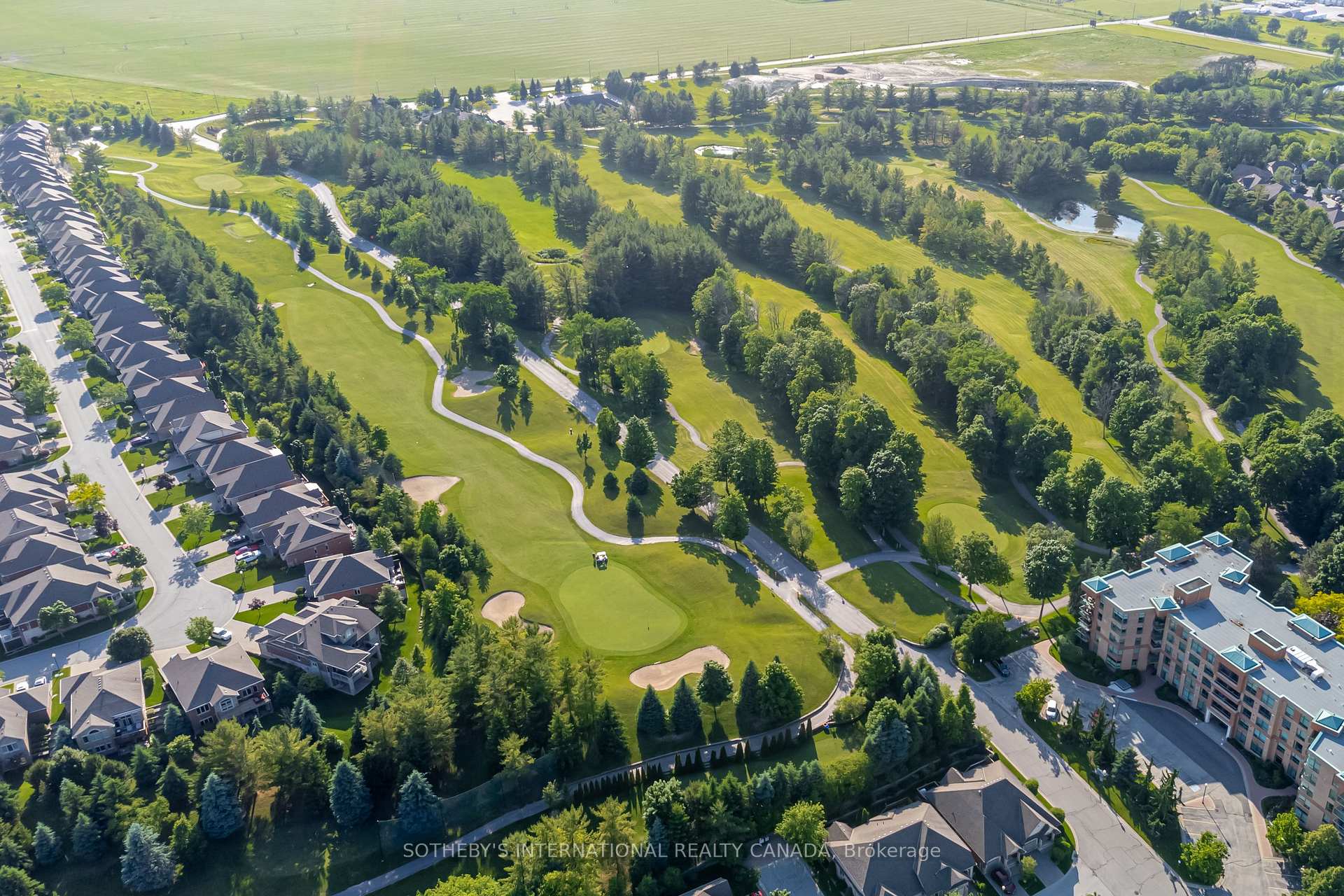 Photo 9 of 14 Artisan Lane, New Tecumseth, Alliston — HOMEH