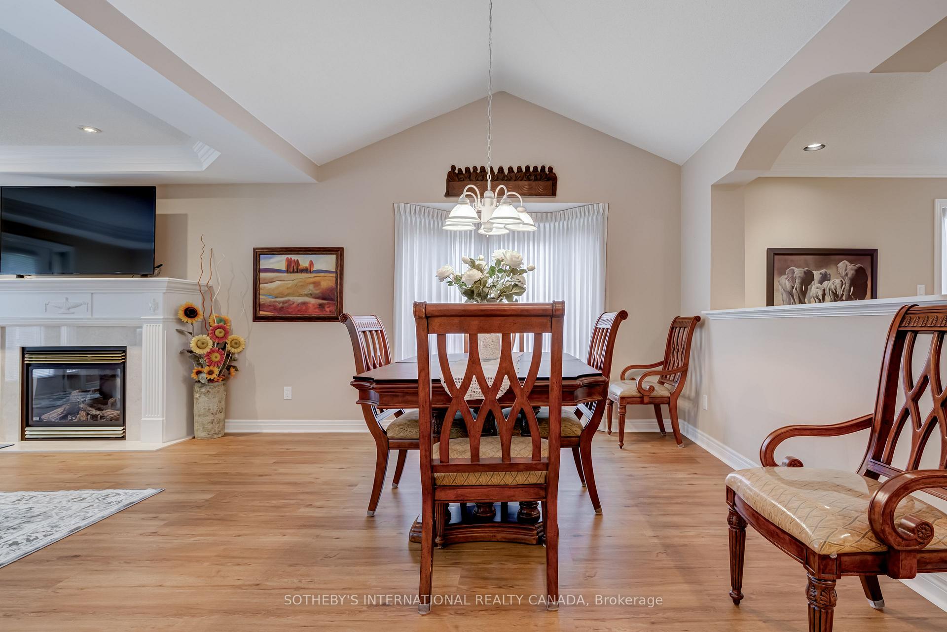 Photo 16 of 14 Artisan Lane, New Tecumseth, Alliston — HOMEH