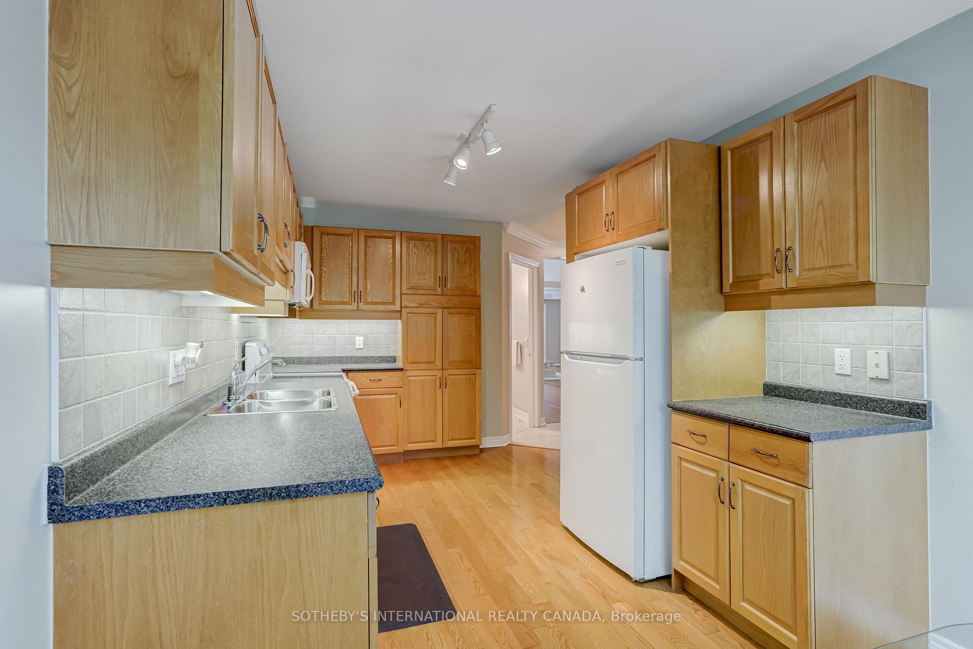 Photo 21 of 14 Artisan Lane, New Tecumseth, Alliston — HOMEH