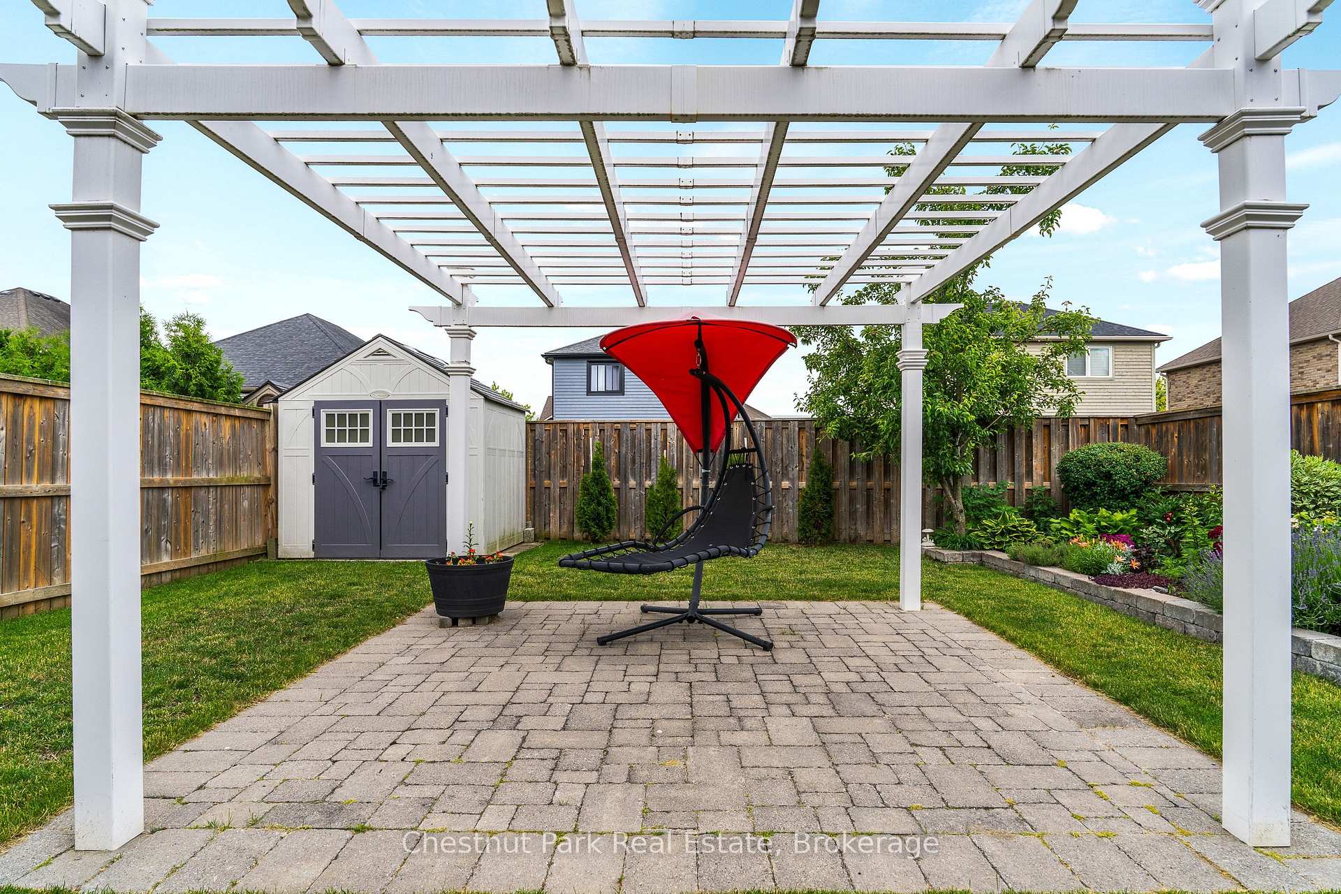 Photo 4 of 89 Garbutt Crescent, Collingwood — HOMEH