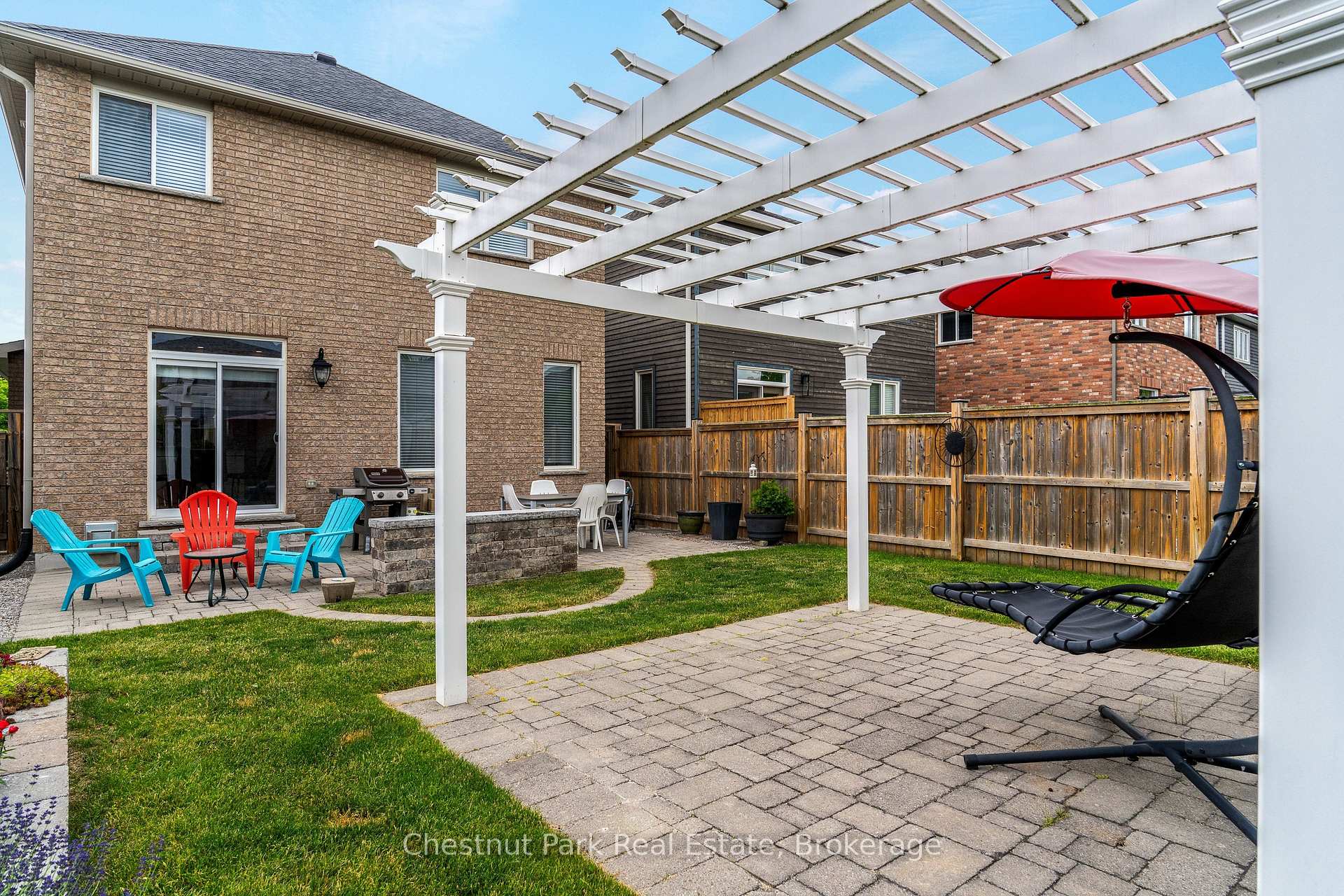 Photo 6 of 89 Garbutt Crescent, Collingwood — HOMEH