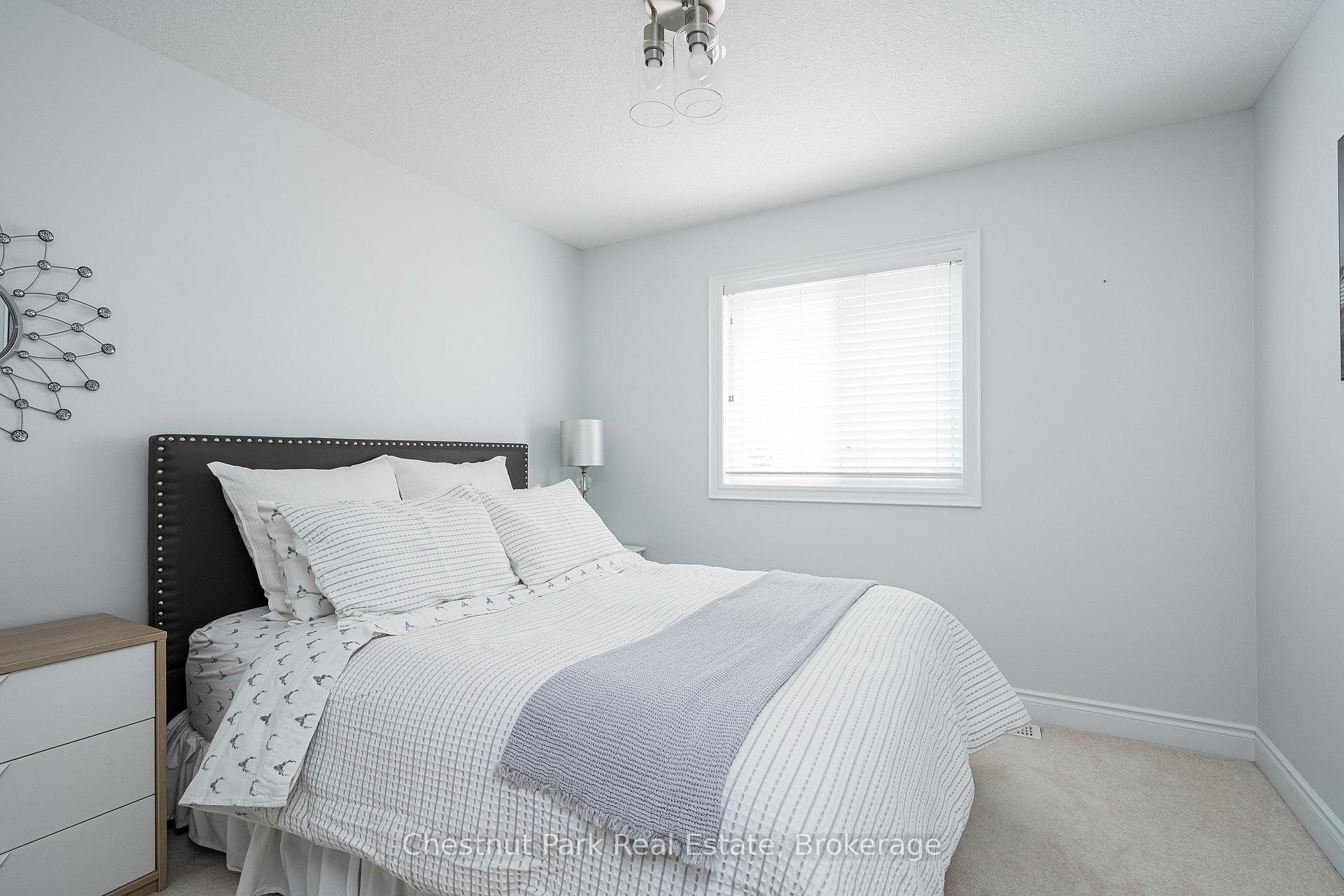 Photo 39 of 89 Garbutt Crescent, Collingwood — HOMEH