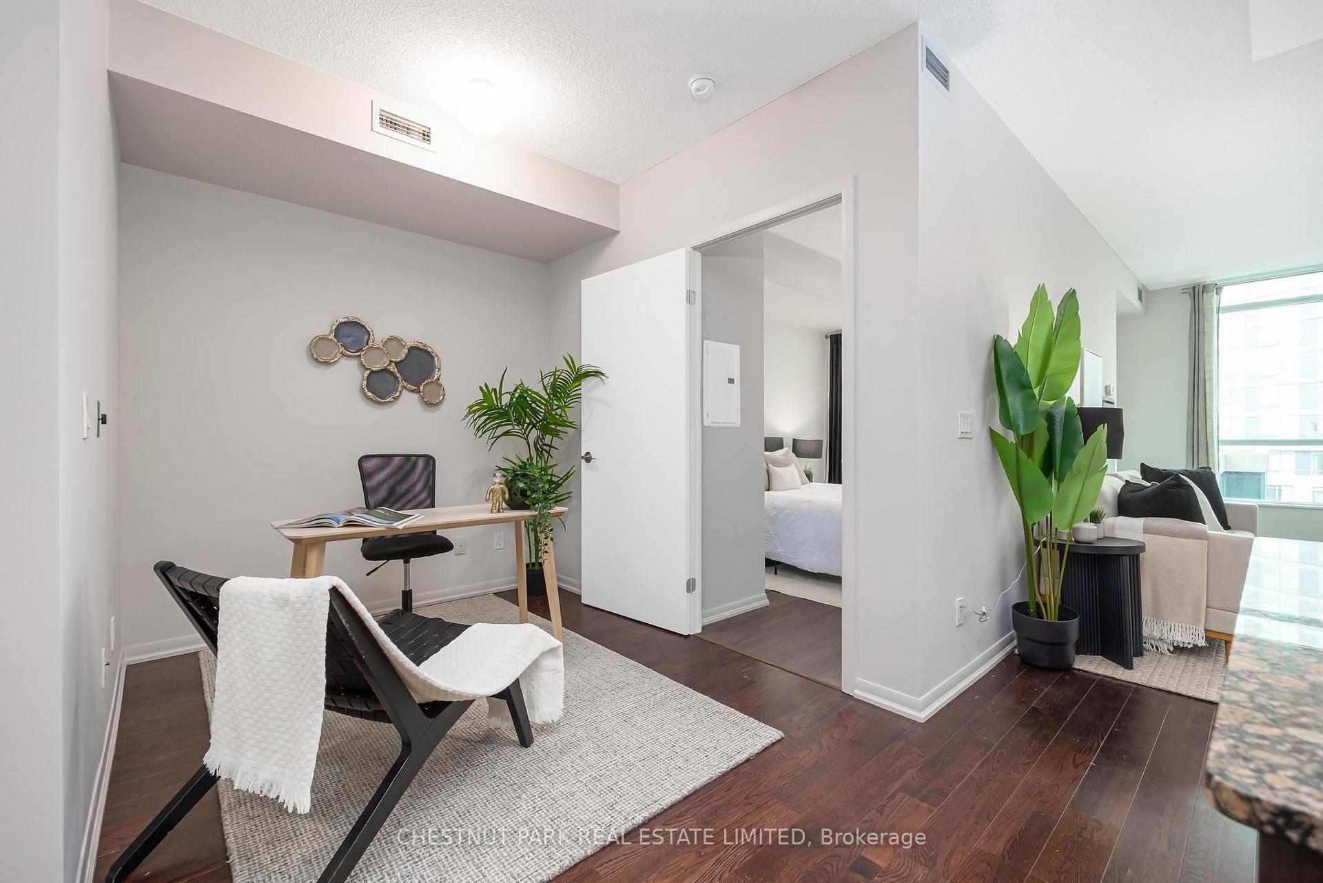 Photo 15 of Unit 808, 215 Fort York Boulevard, Toronto, Niagara — HOMEH