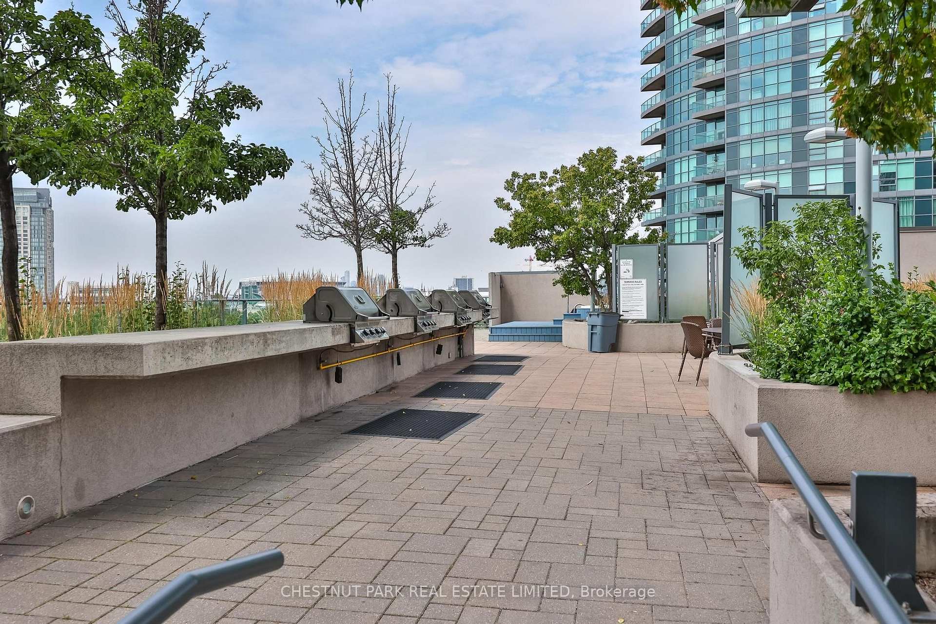 Photo 22 of Unit 808, 215 Fort York Boulevard, Toronto, Niagara — HOMEH