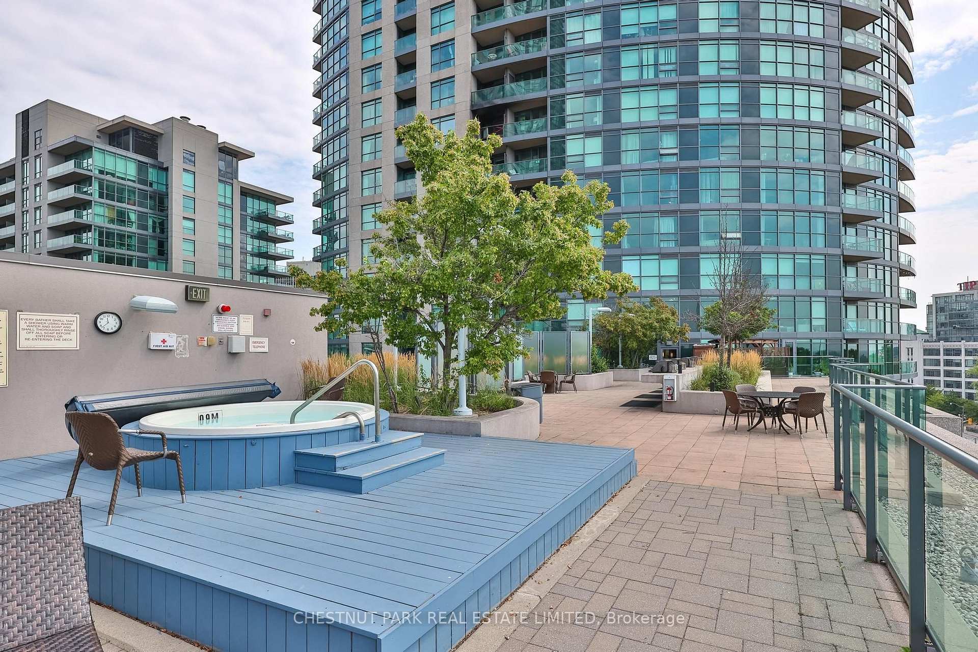 Photo 23 of Unit 808, 215 Fort York Boulevard, Toronto, Niagara — HOMEH