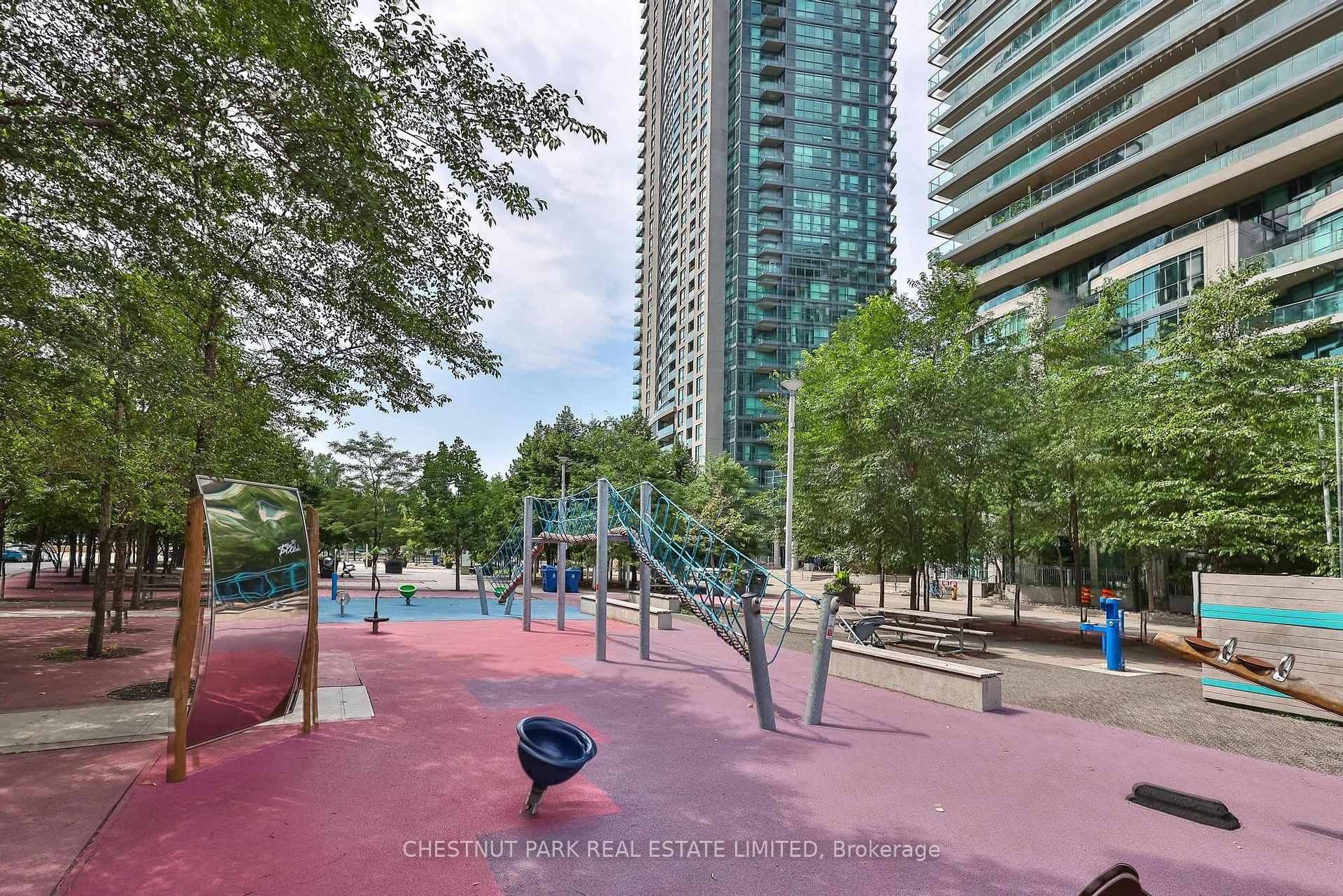 Photo 28 of Unit 808, 215 Fort York Boulevard, Toronto, Niagara — HOMEH