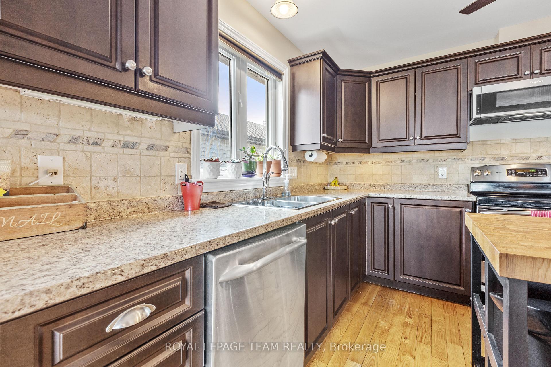 Photo 22 of 141 Raina Way, North Grenville, Kemptville — HOMEH