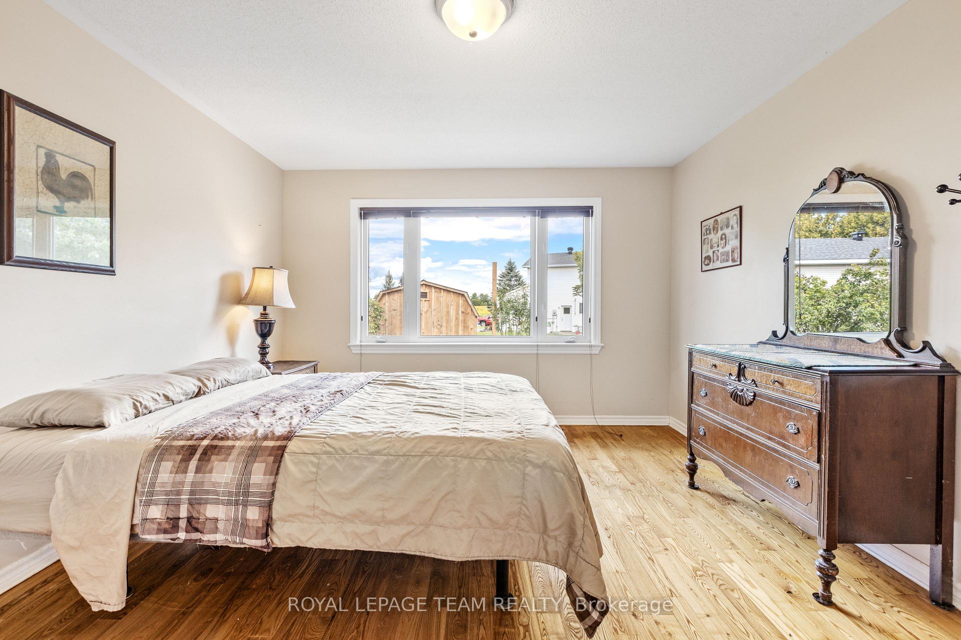 Photo 24 of 141 Raina Way, North Grenville, Kemptville — HOMEH