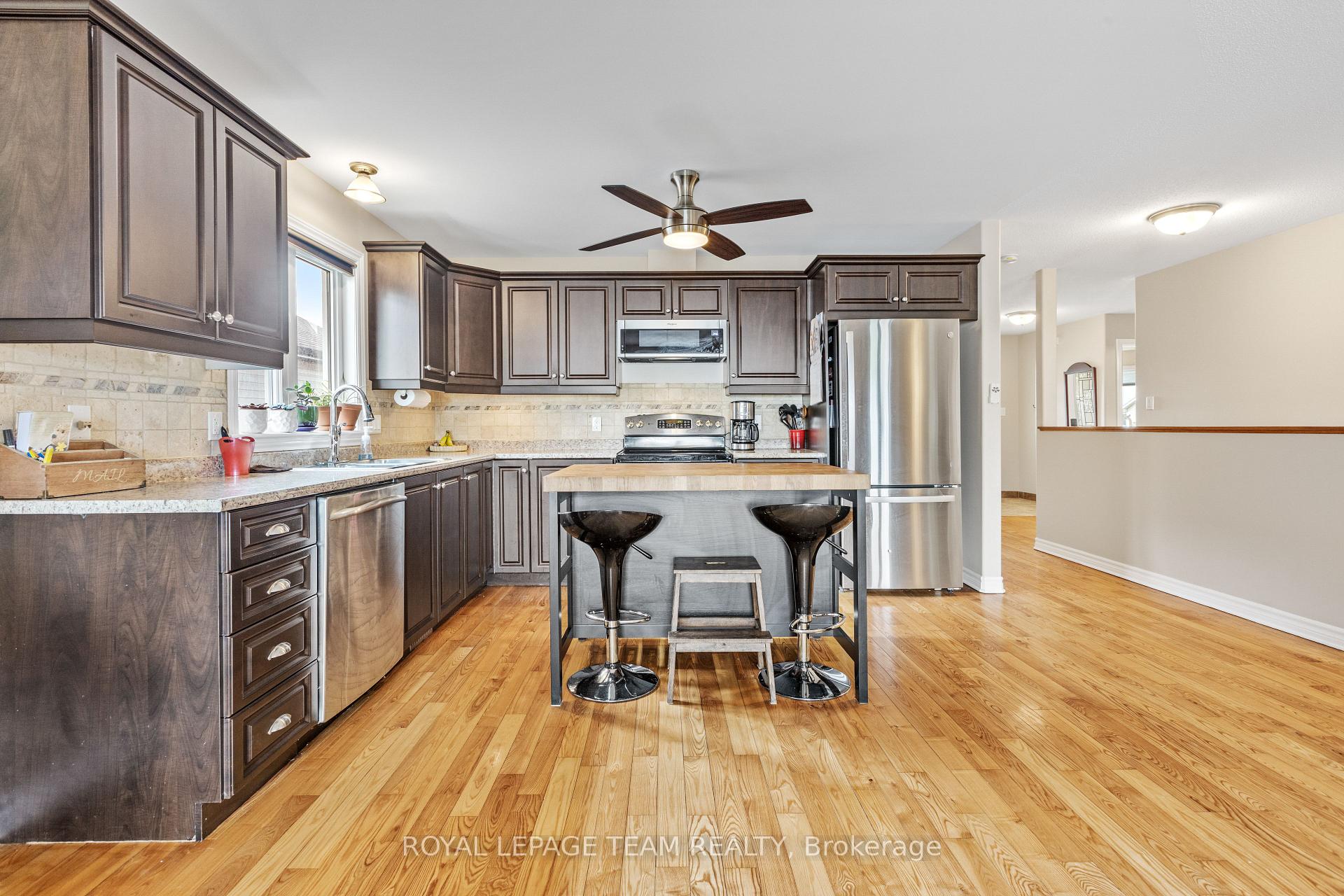 Photo 29 of 141 Raina Way, North Grenville, Kemptville — HOMEH