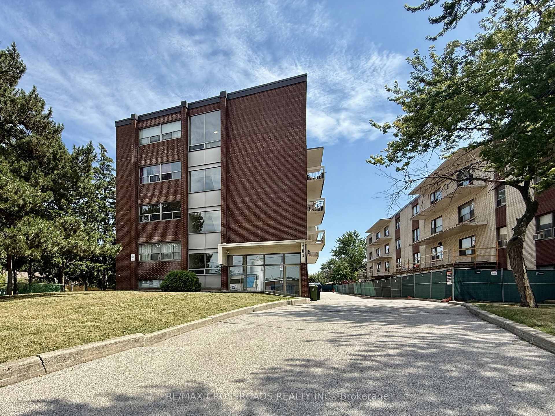 Photo 1 of Unit B3, 1191 Ellesmere Road, Scarborough, Bendale — HOMEH