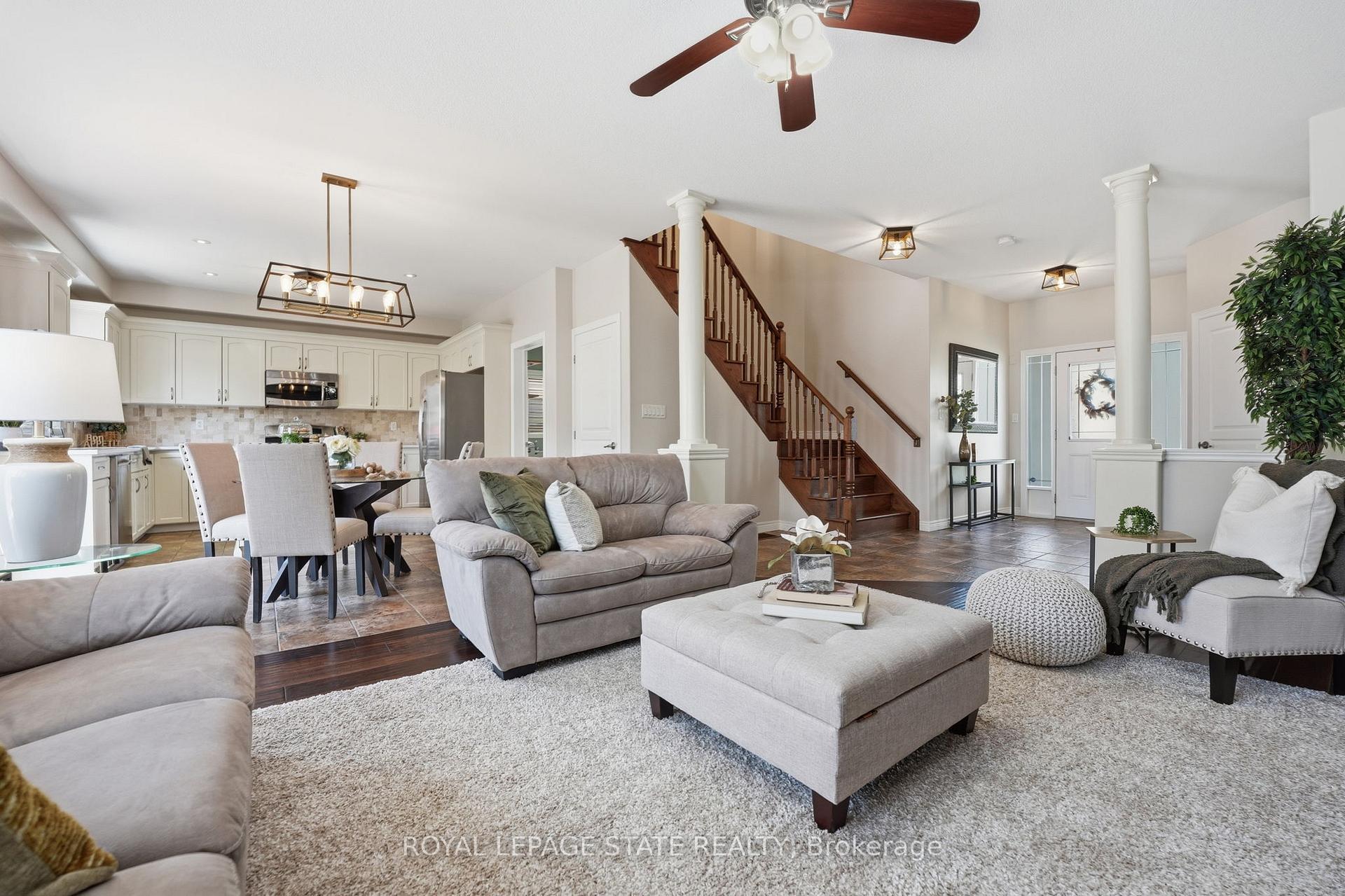 Photo 3 of 4896 Alexandra Avenue, Lincoln, Beamsville — HOMEH
