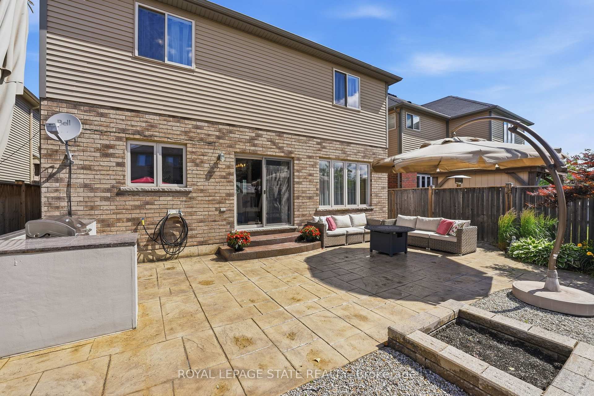 Photo 8 of 4896 Alexandra Avenue, Lincoln, Beamsville — HOMEH