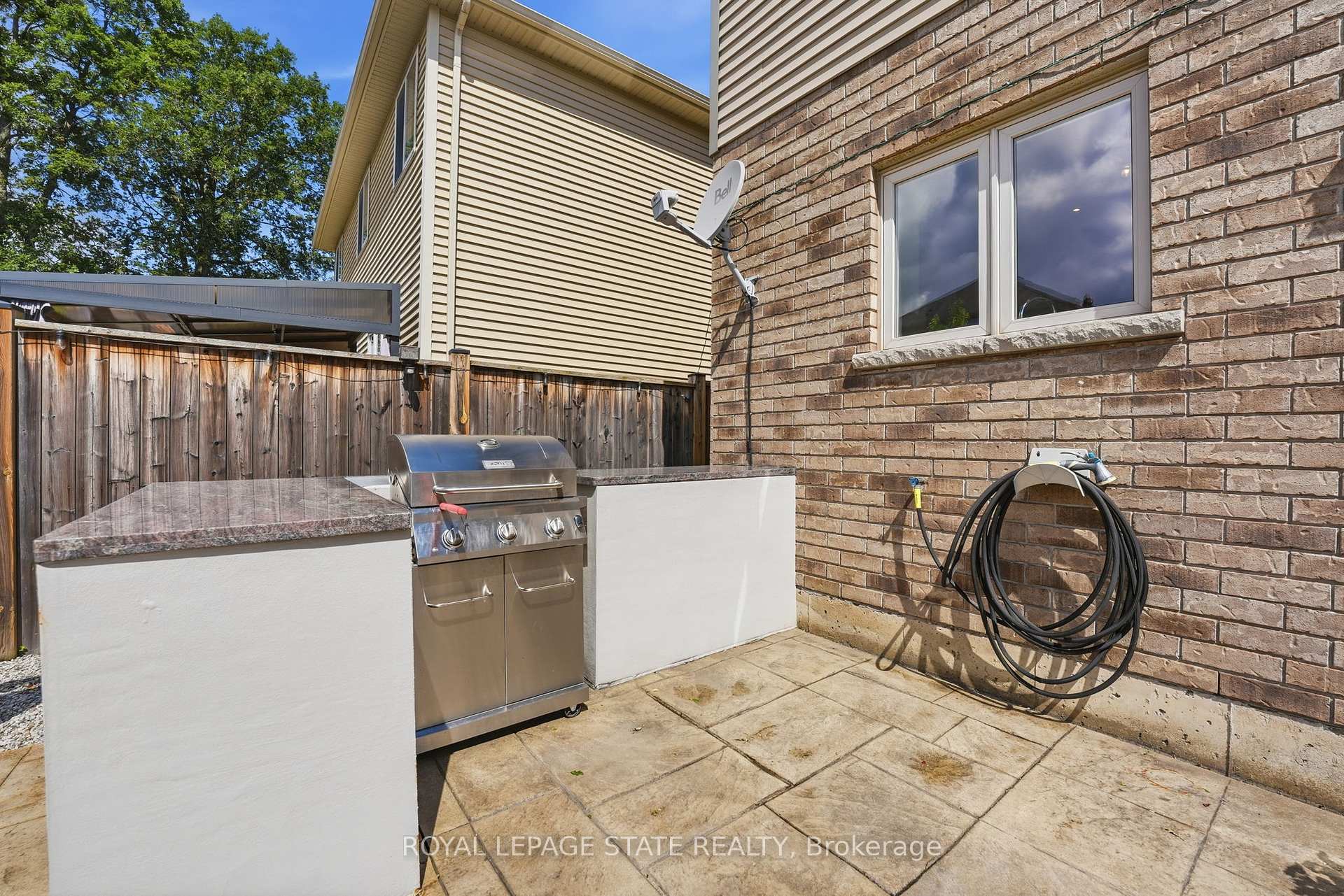 Photo 38 of 4896 Alexandra Avenue, Lincoln, Beamsville — HOMEH
