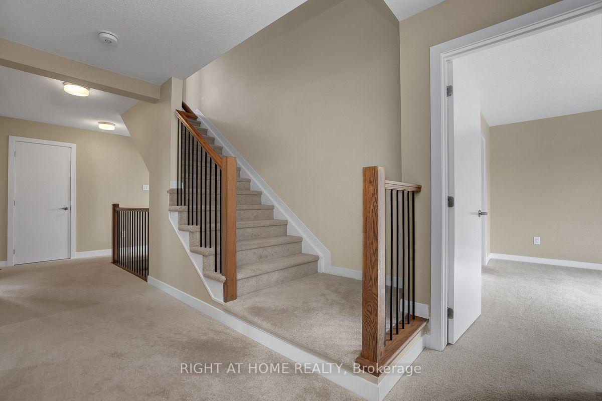 Photo 20 of 218 Conservancy Drive, Ottawa, Barrhaven - Heritage Park — HOMEH