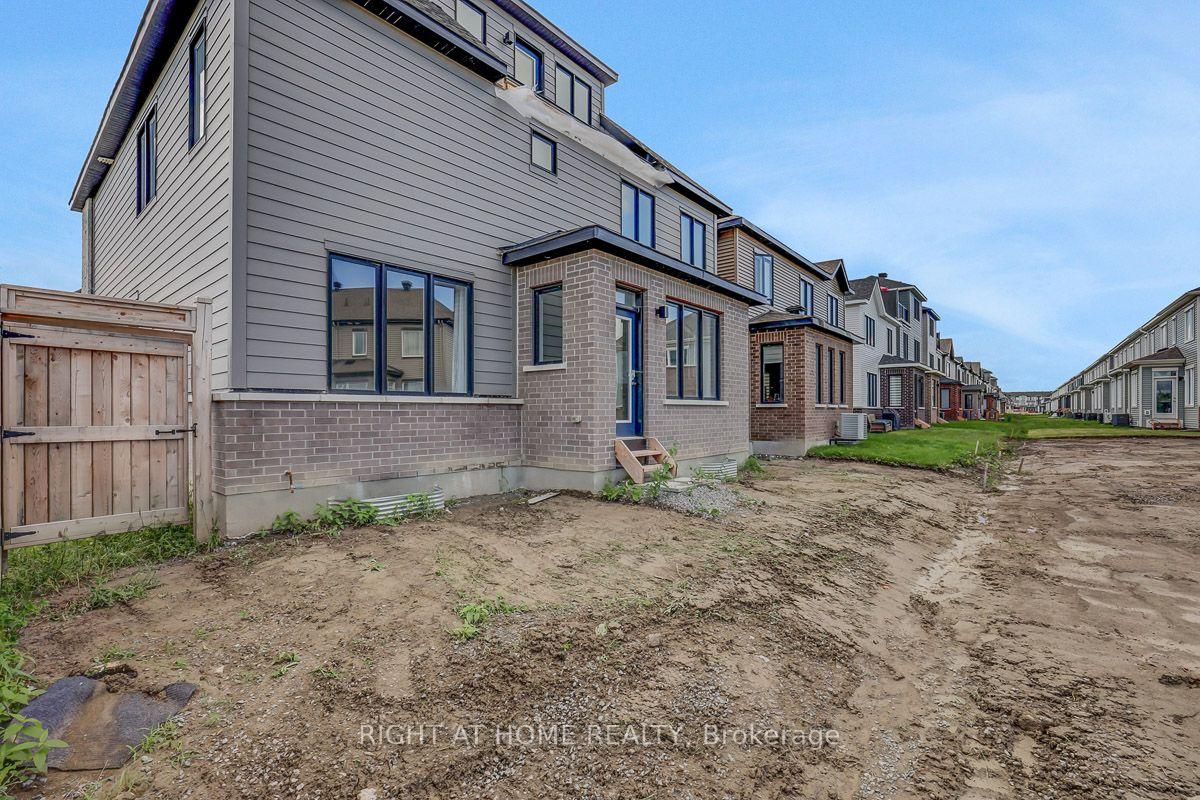 Photo 44 of 218 Conservancy Drive, Ottawa, Barrhaven - Heritage Park — HOMEH