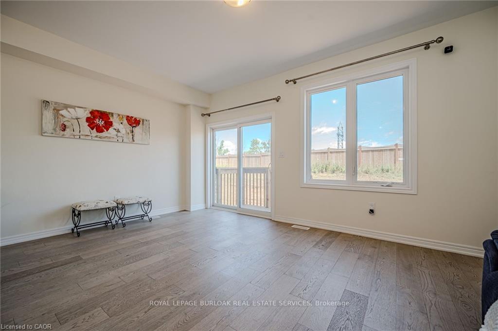 Photo 17 of 91 Pinot Crescent, Hamilton, Fruitland — HOMEH