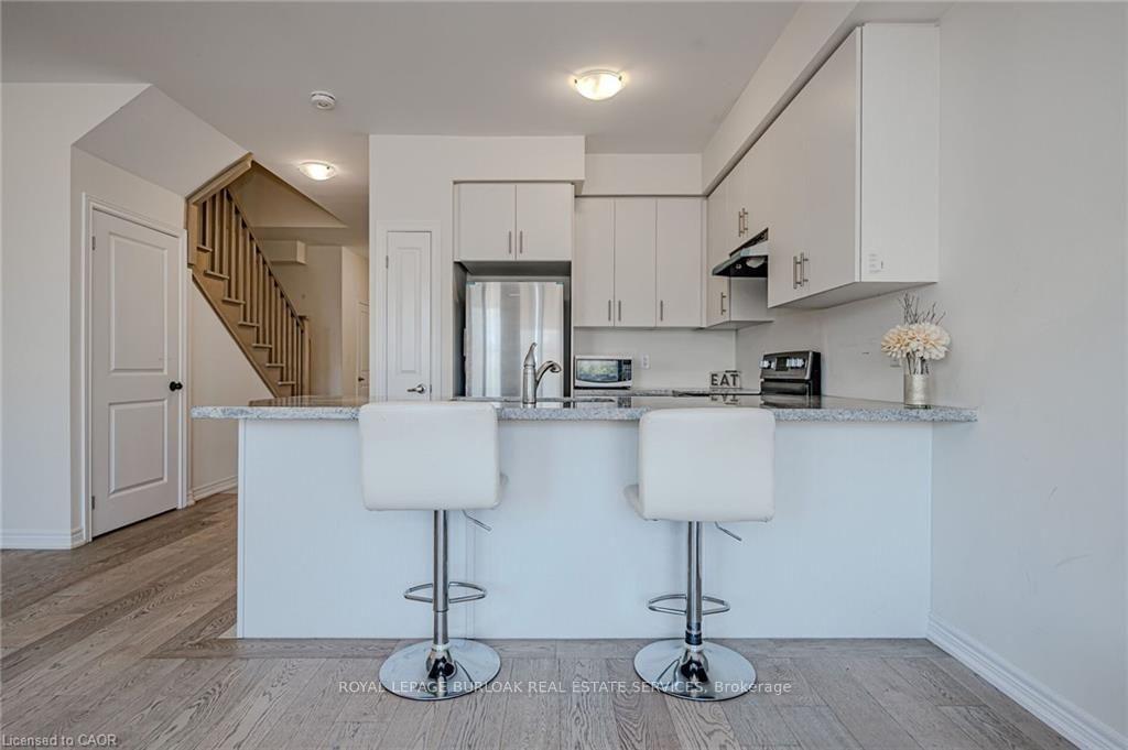 Photo 24 of 91 Pinot Crescent, Hamilton, Fruitland — HOMEH