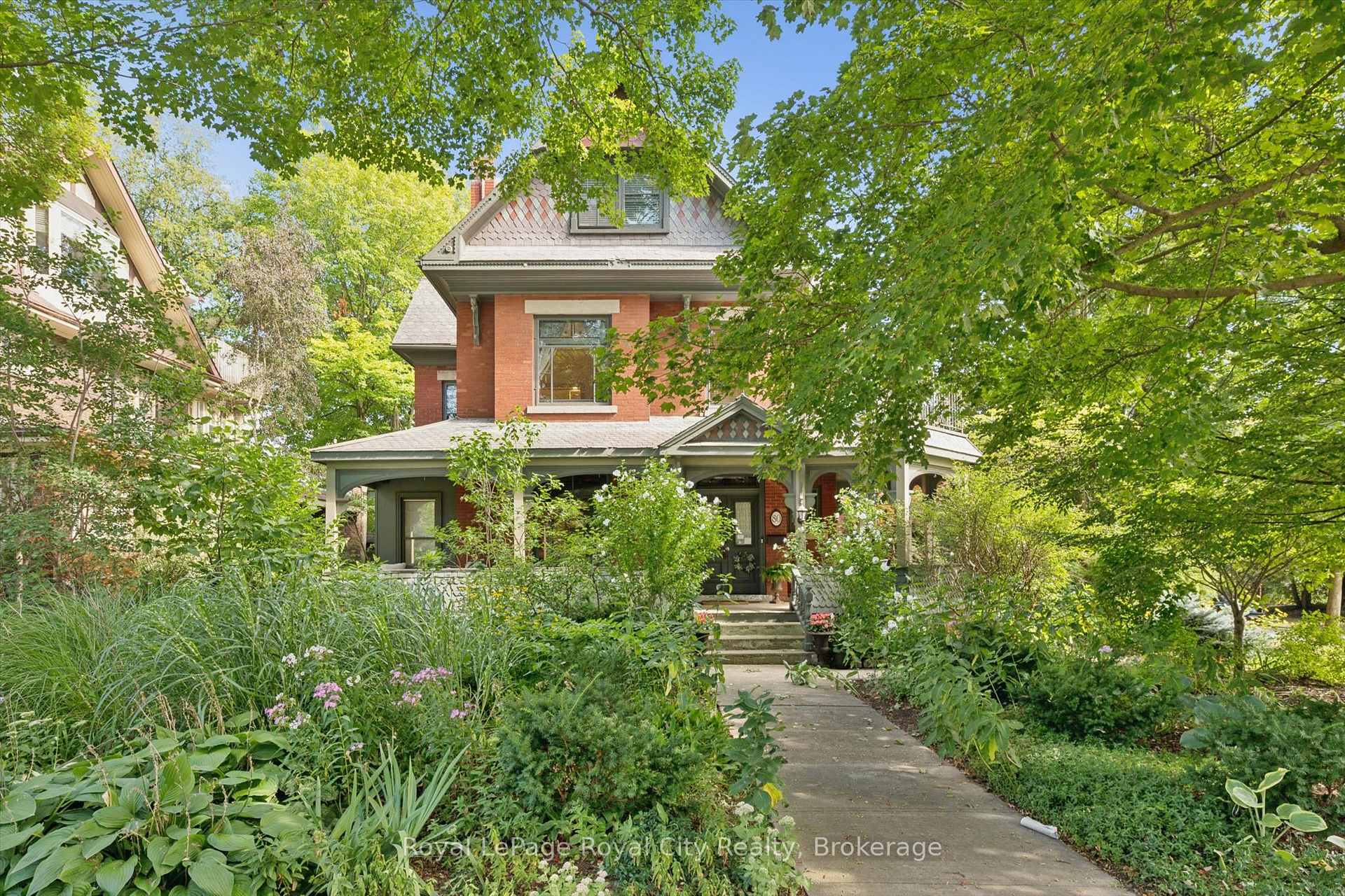 Photo of 80 London Road W