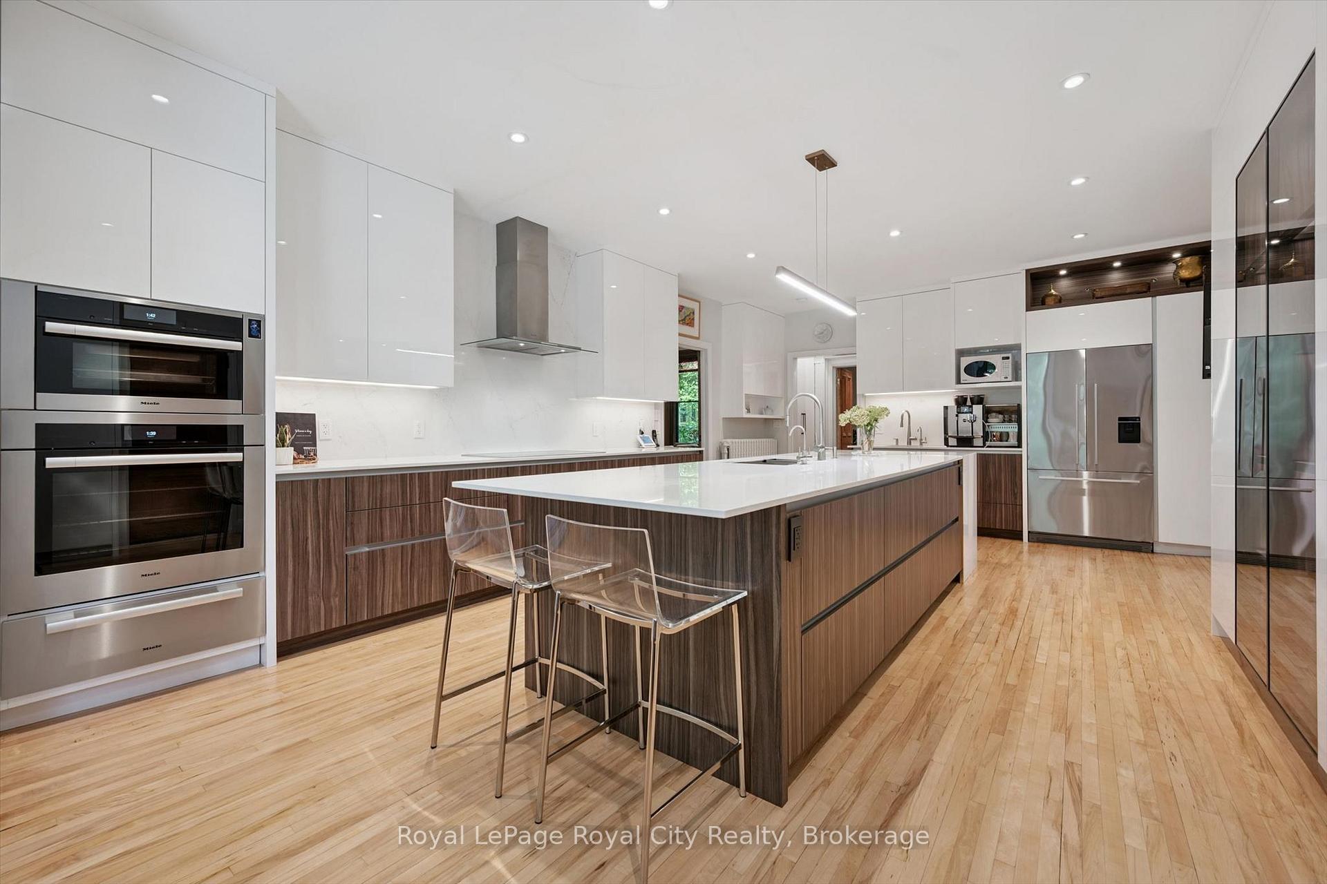 Photo 19 of 80 London Road W, Guelph, Exhibition Park — HOMEH
