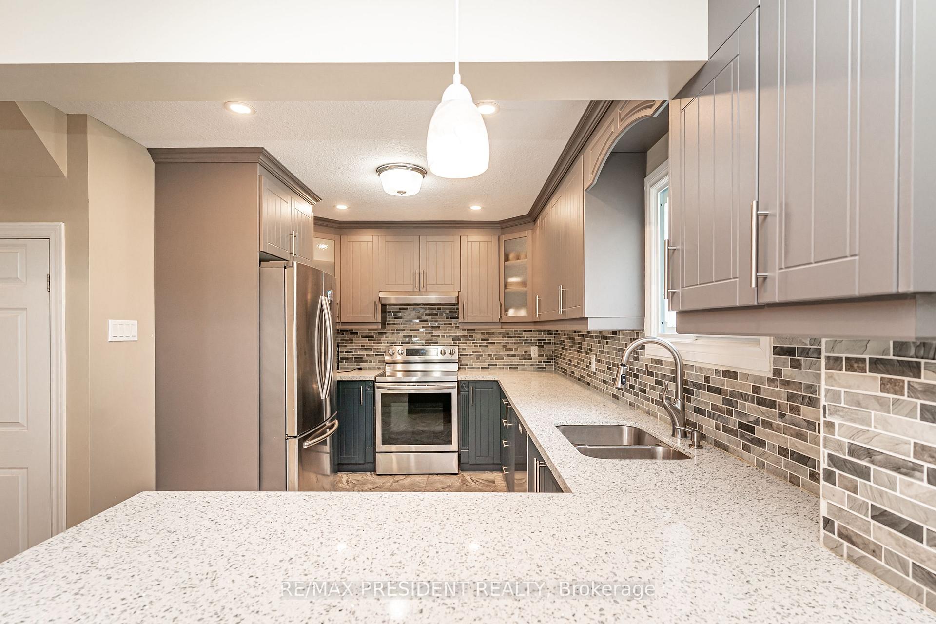 Photo 18 of 13 Lewis Street, Hamilton, McQuesten — HOMEH