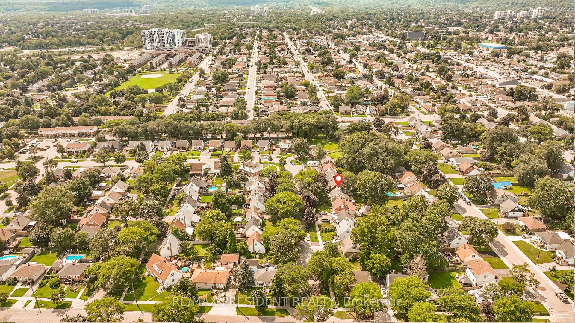 Photo 45 of 13 Lewis Street, Hamilton, McQuesten — HOMEH