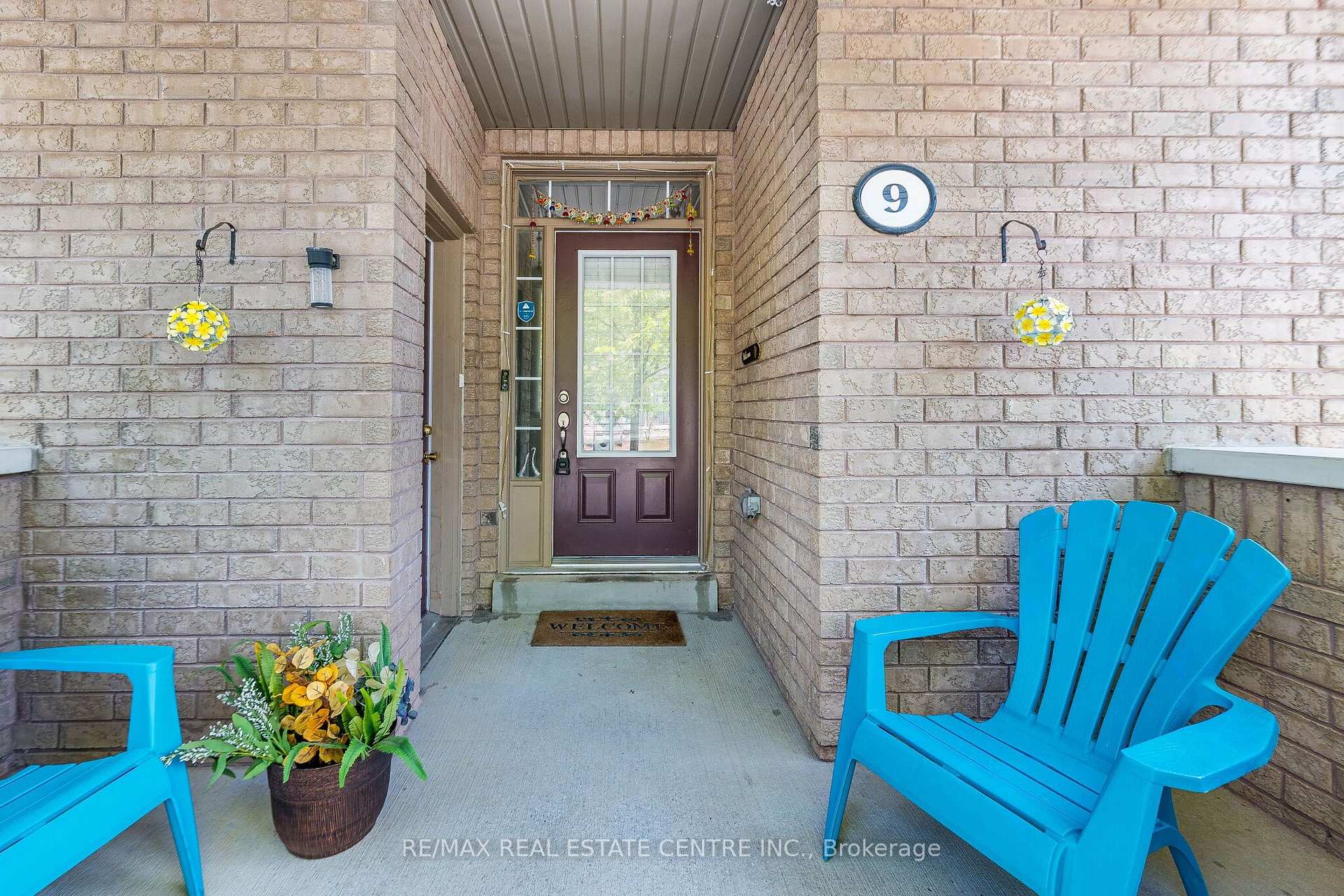 Photo 7 of 9 Loftsmoor Drive, Brampton, Sandringham-Wellington — HOMEH